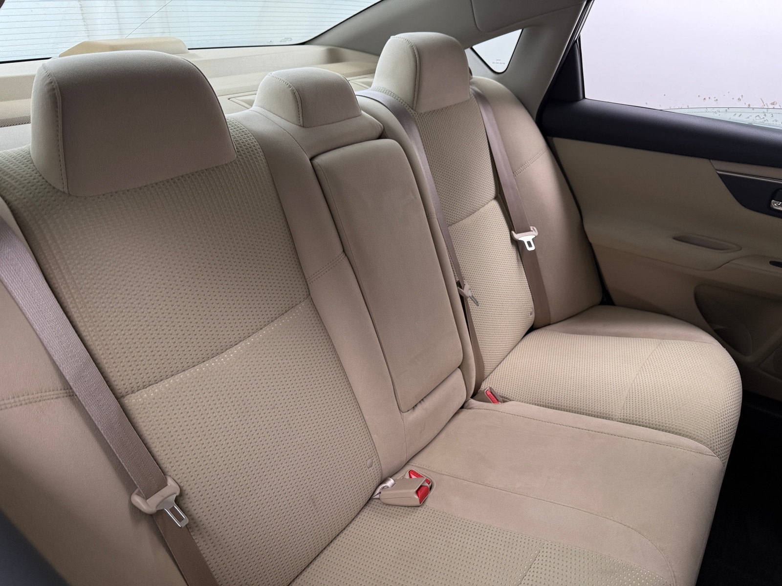 Thumbnail: 2015 Nissan Altima - 6