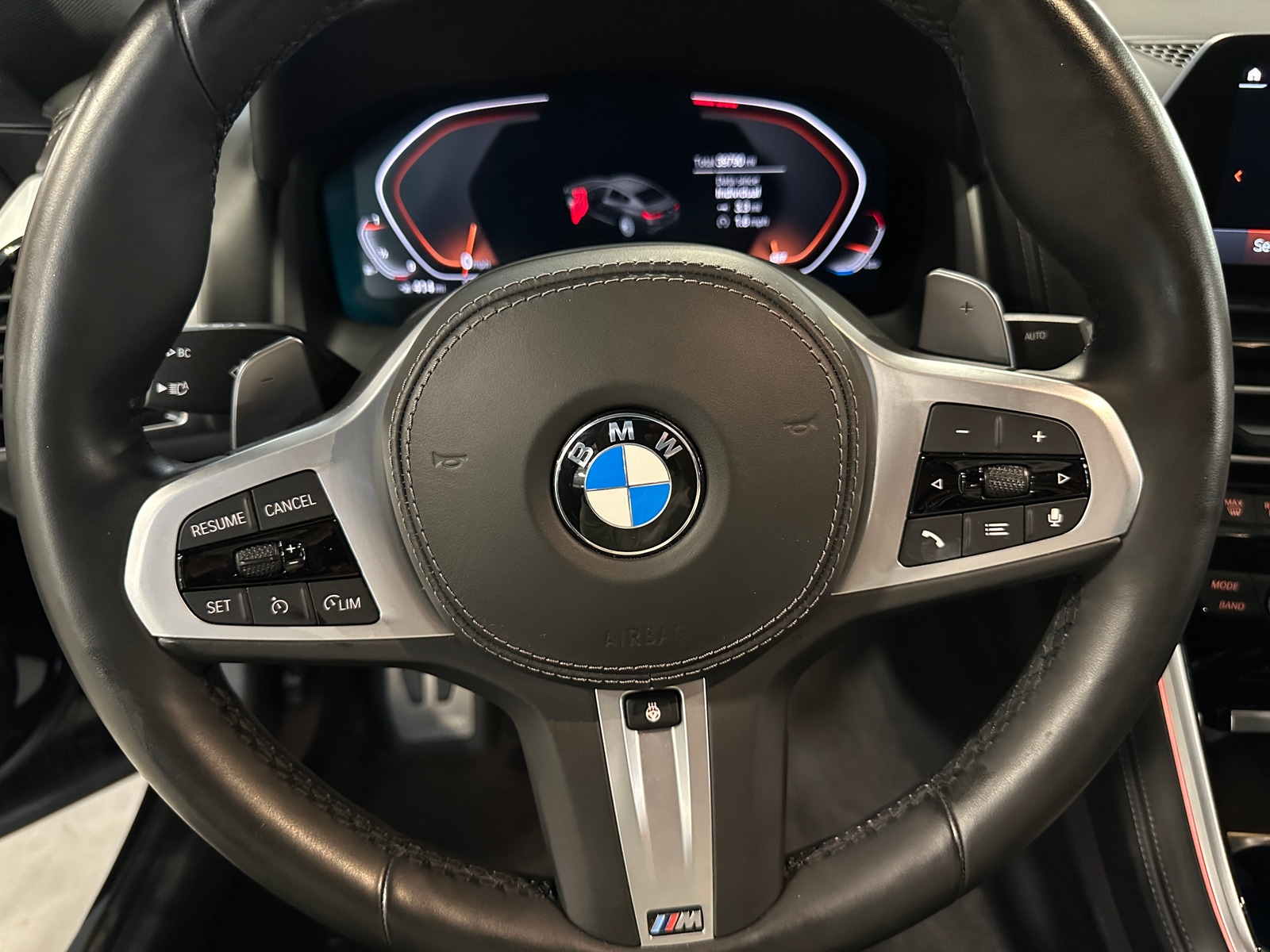Thumbnail: 2020 BMW 8 Series - 4