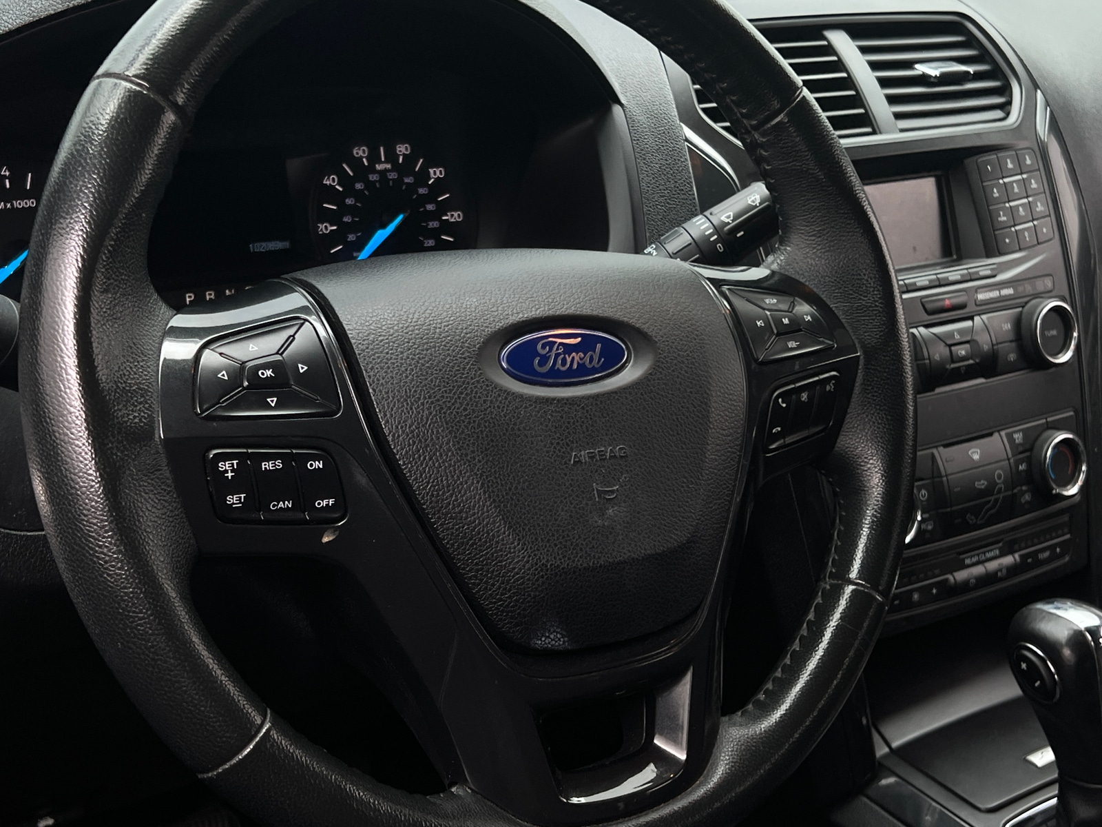 Thumbnail: 2019 Ford Explorer - 5