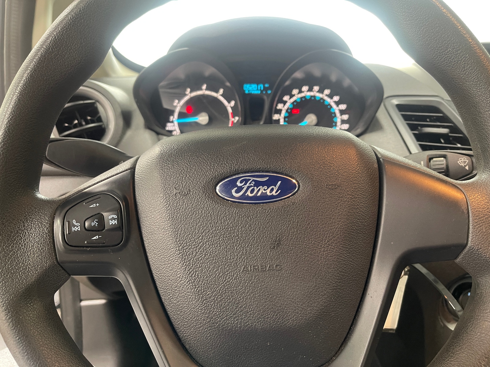 Thumbnail: 2019 Ford Fiesta - 5