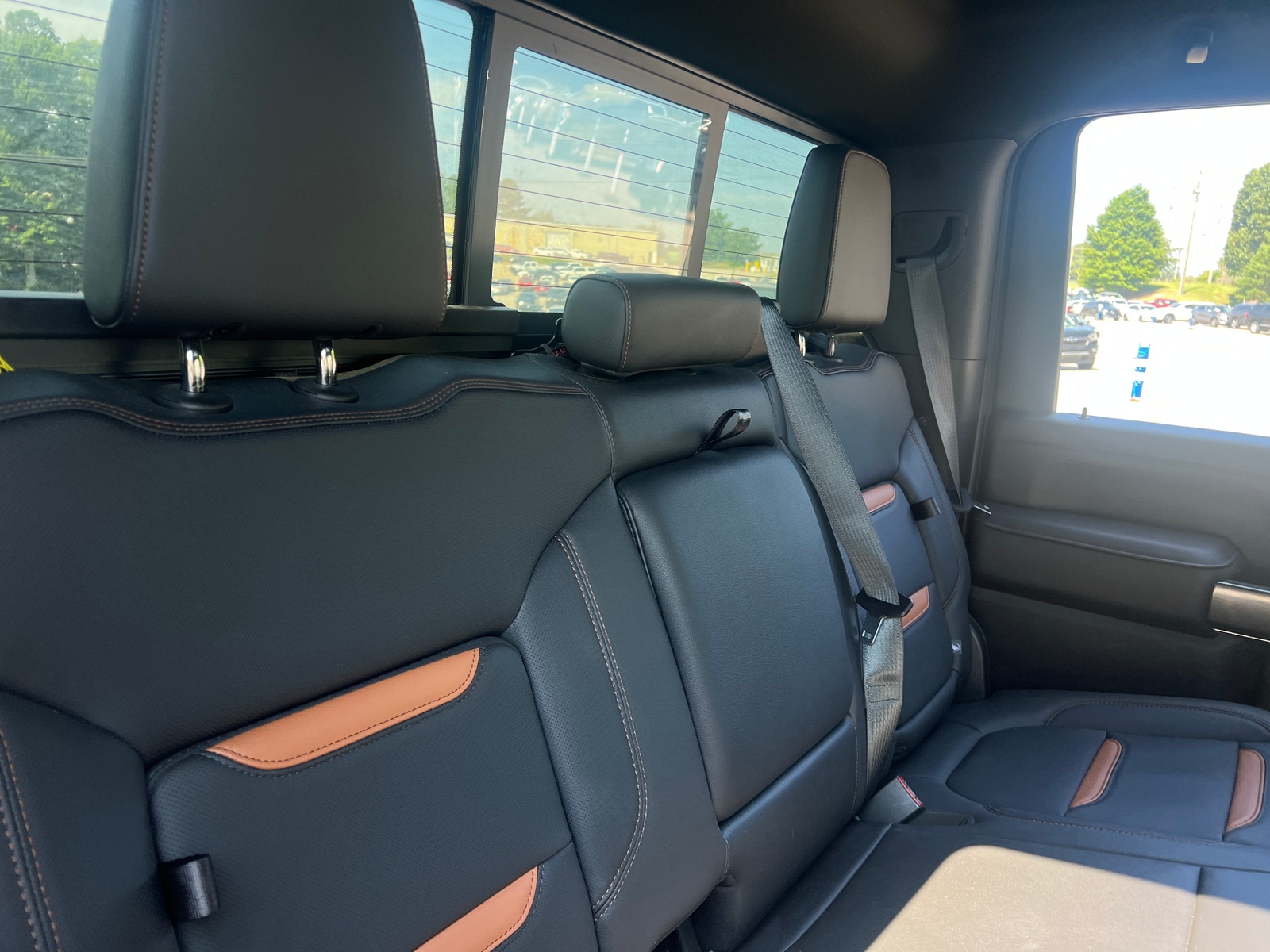 Thumbnail: 2021 GMC Sierra 2500 - 5