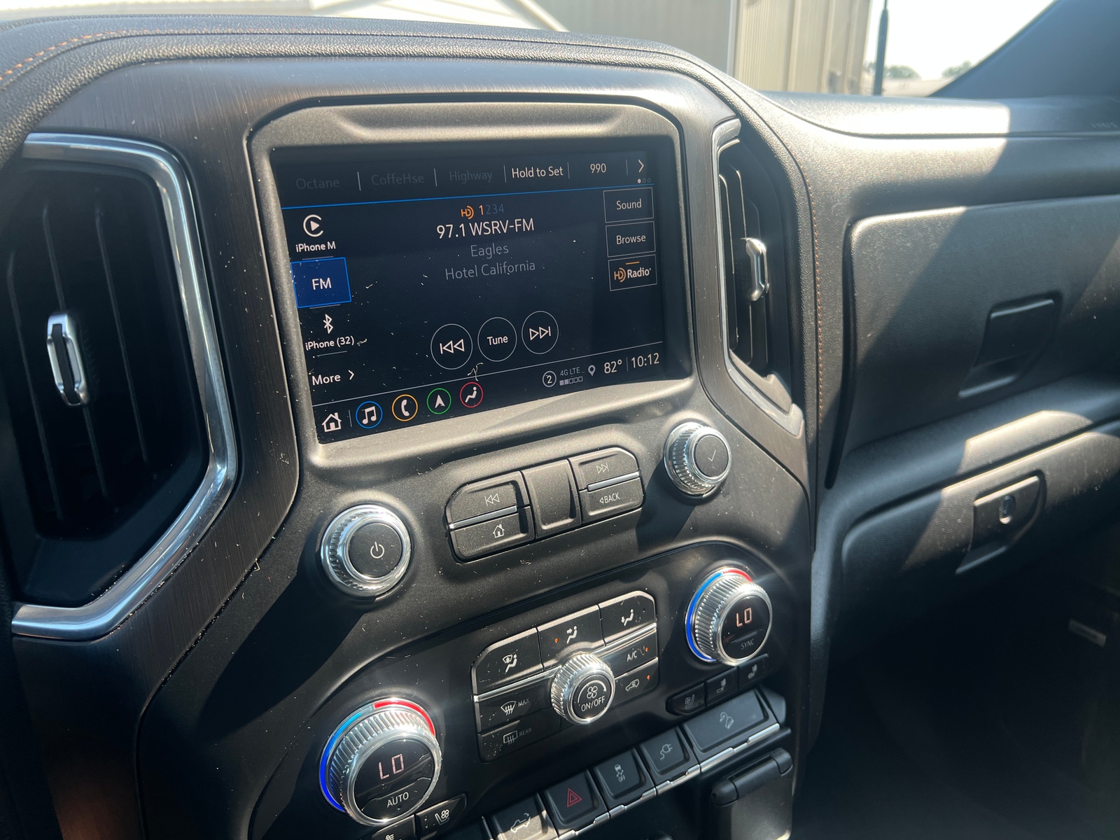 Thumbnail: 2021 GMC Sierra 2500 - 3