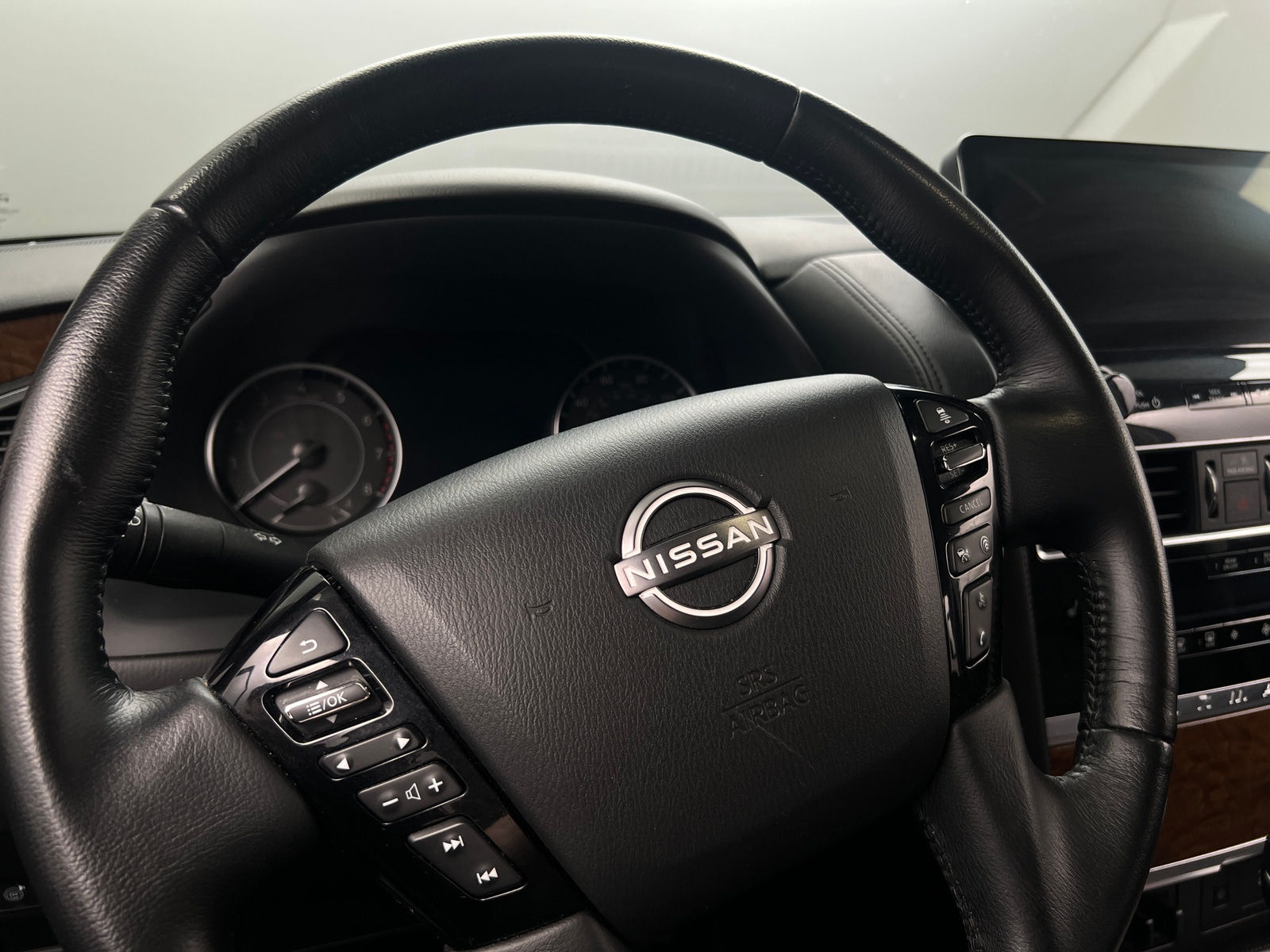 Thumbnail: 2023 Nissan Armada - 4