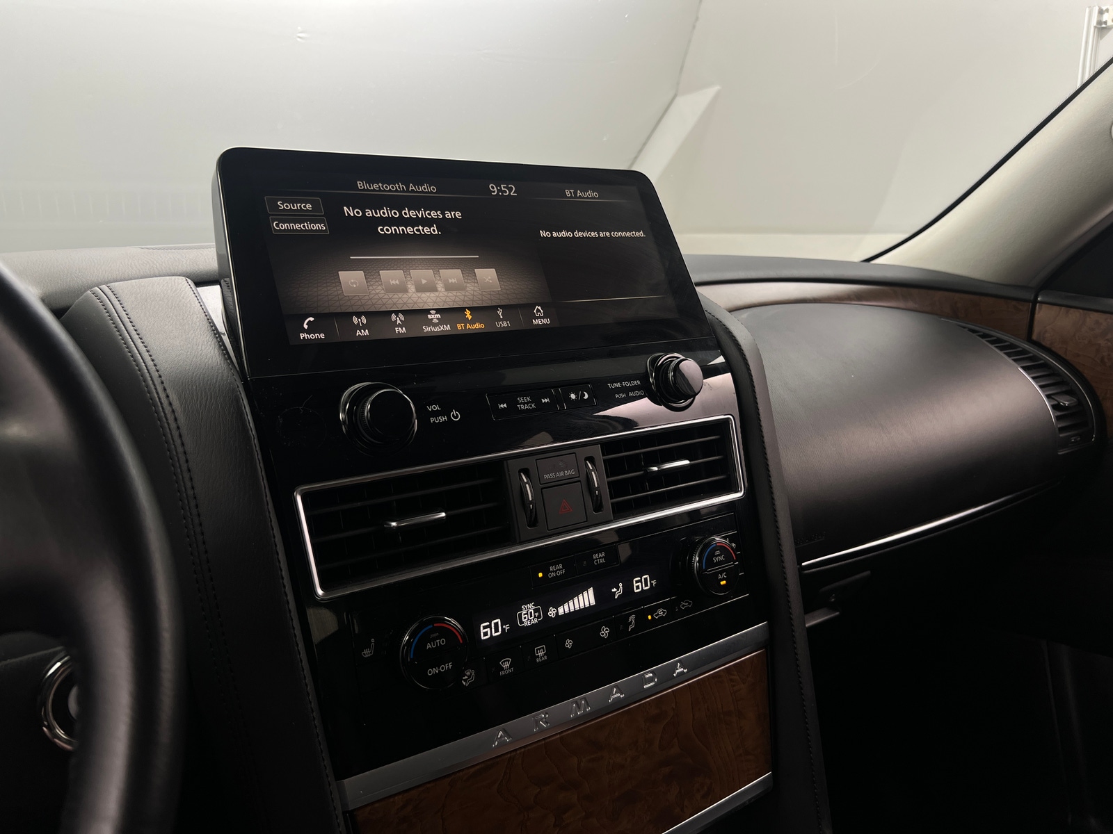Thumbnail: 2023 Nissan Armada - 3