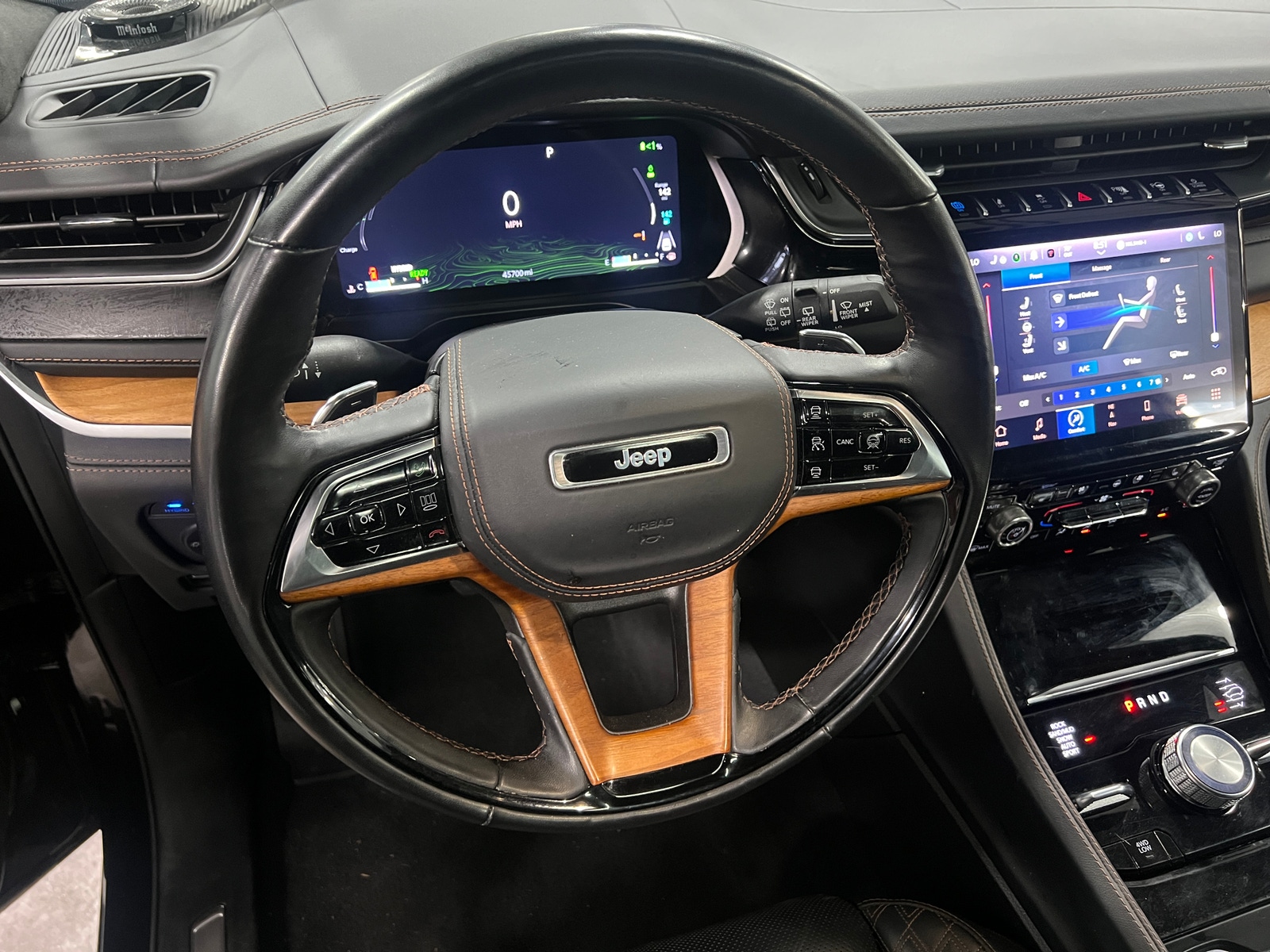 Thumbnail: 2022 Jeep Grand Cherokee - 4