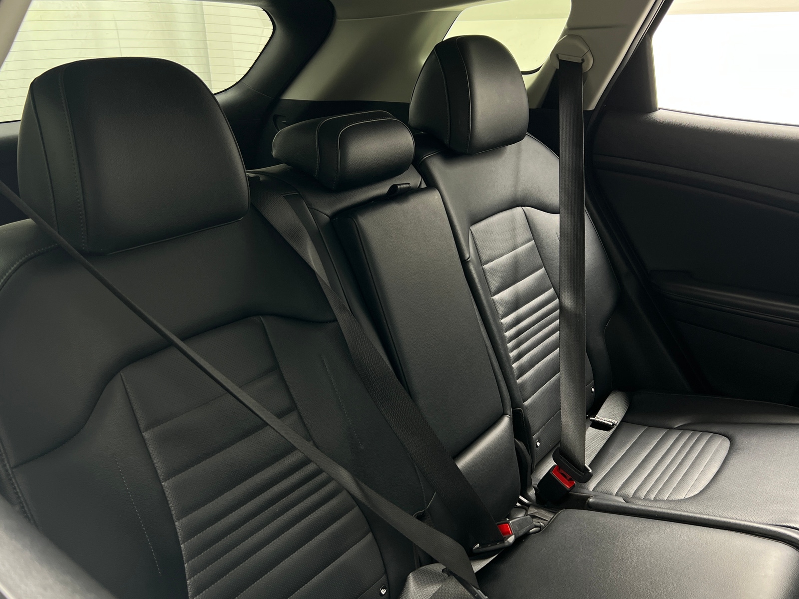 Thumbnail: 2023 Kia Sportage - 5