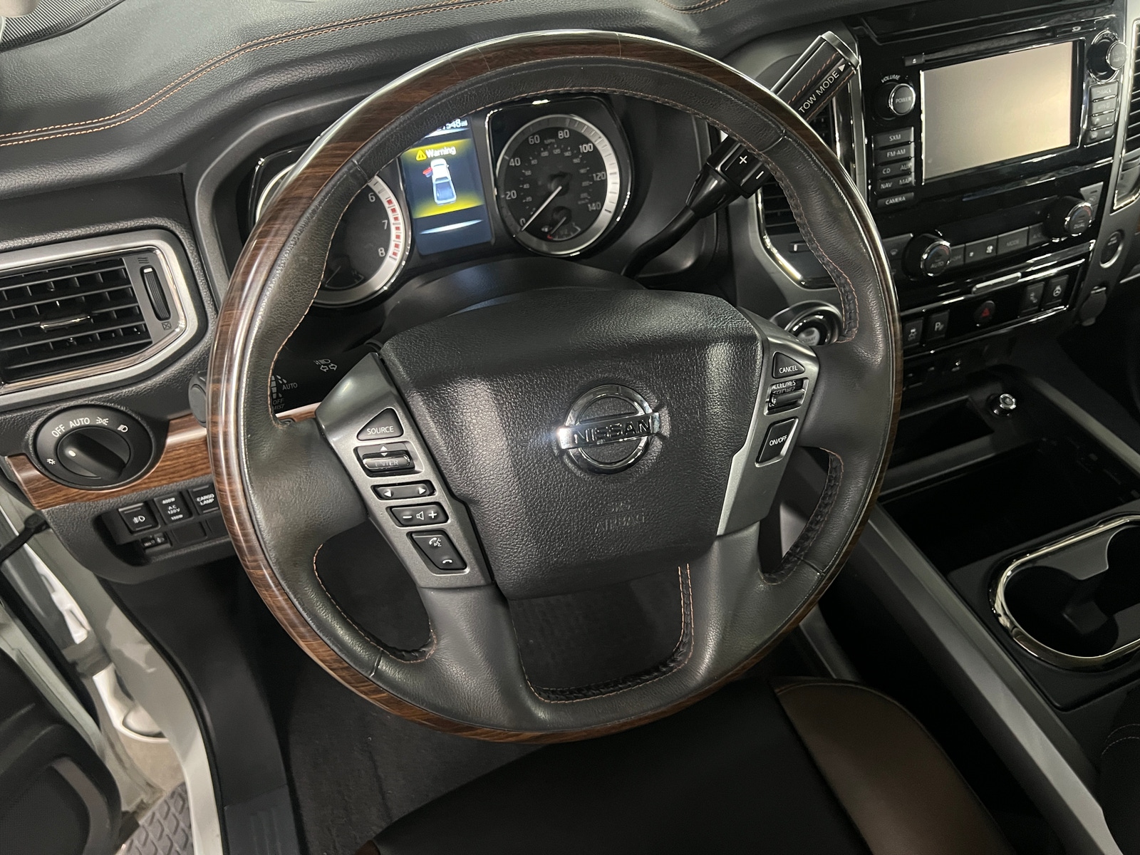 Thumbnail: 2017 Nissan Titan - 4