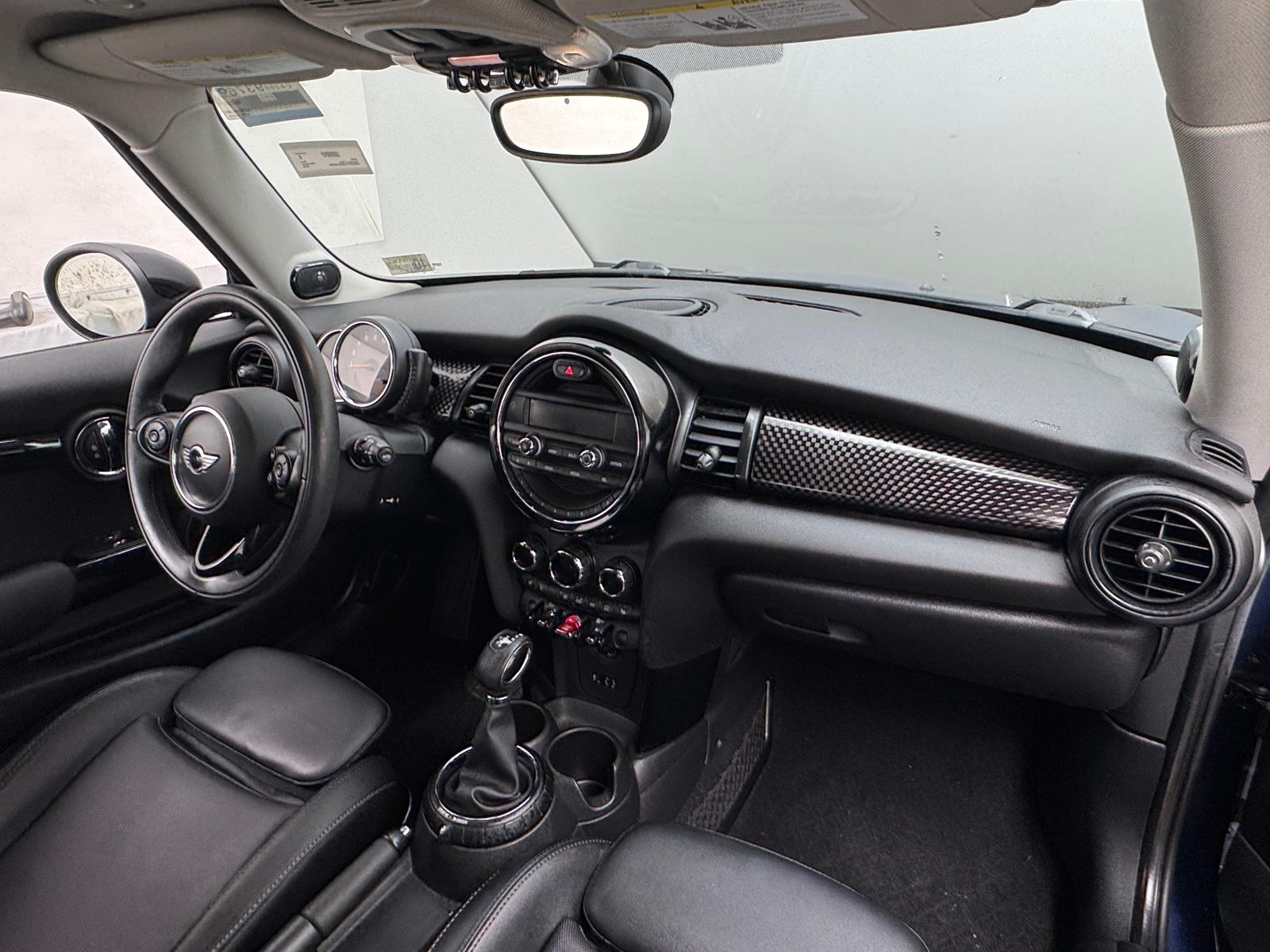 Thumbnail: 2016 MINI Cooper Hardtop - 2