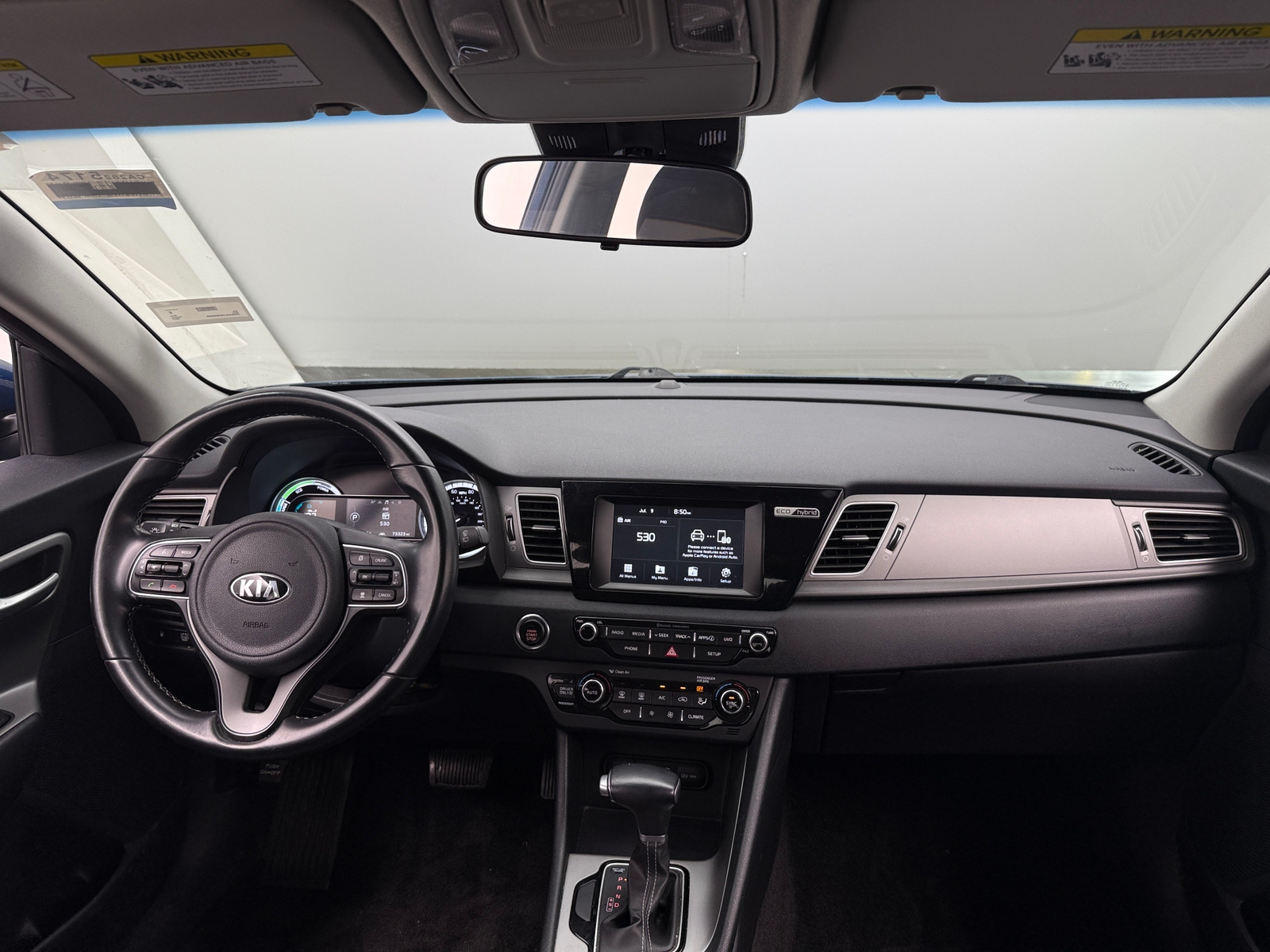 Thumbnail: 2017 Kia Niro - 3