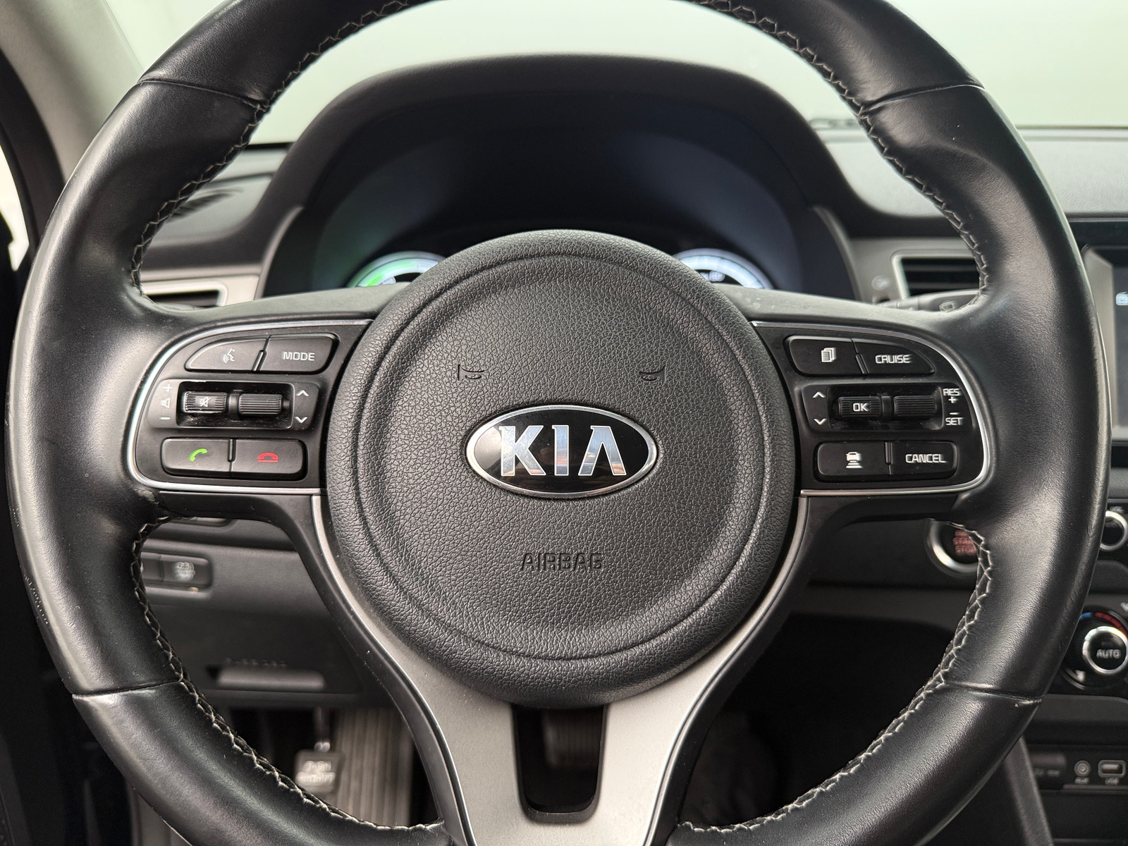 Thumbnail: 2017 Kia Niro - 5