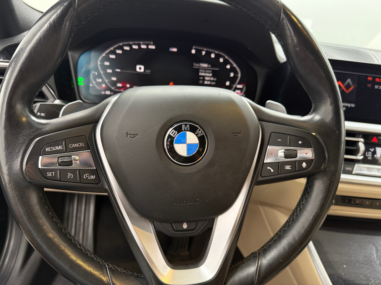 Thumbnail: 2019 BMW 3 Series - 4