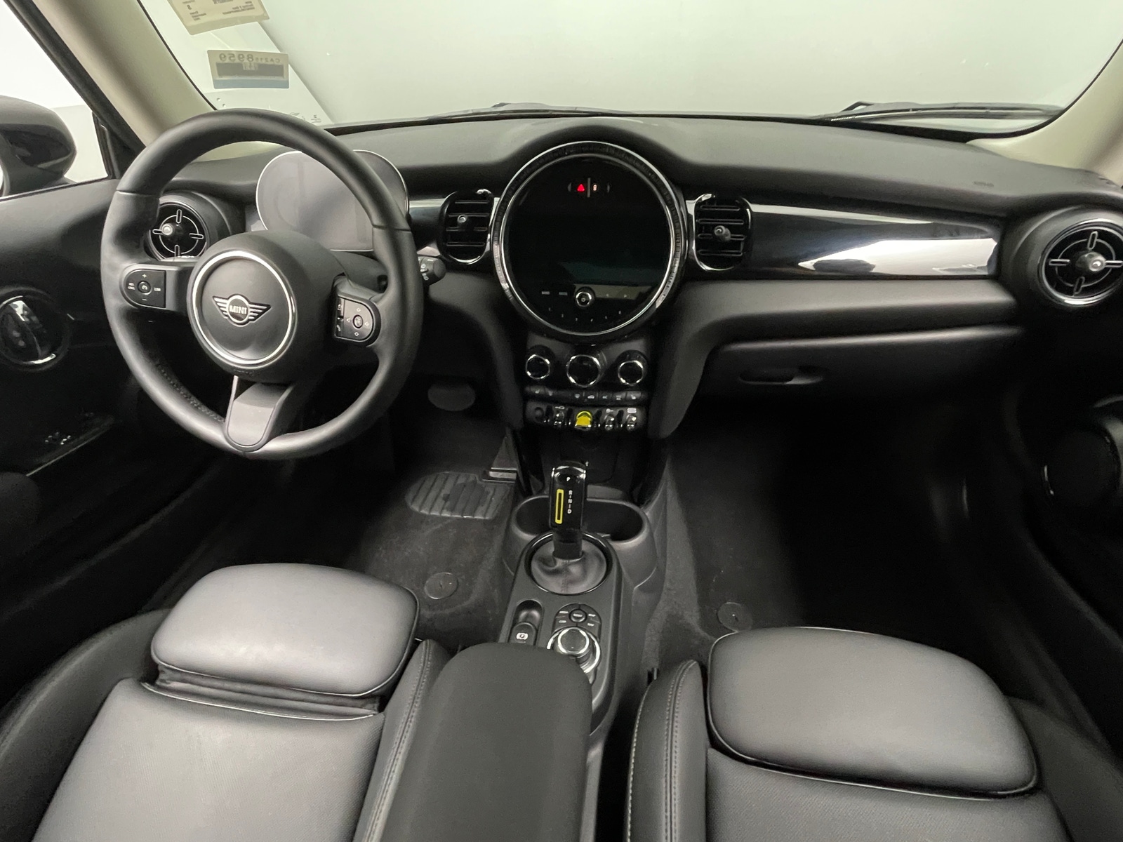 Thumbnail: 2022 MINI Cooper Hardtop - 2