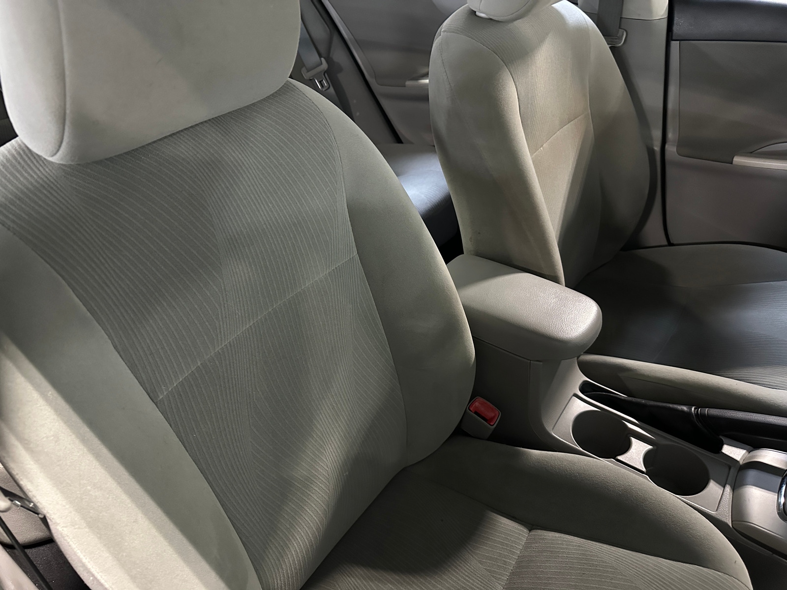 Thumbnail: 2013 Toyota Corolla - 2