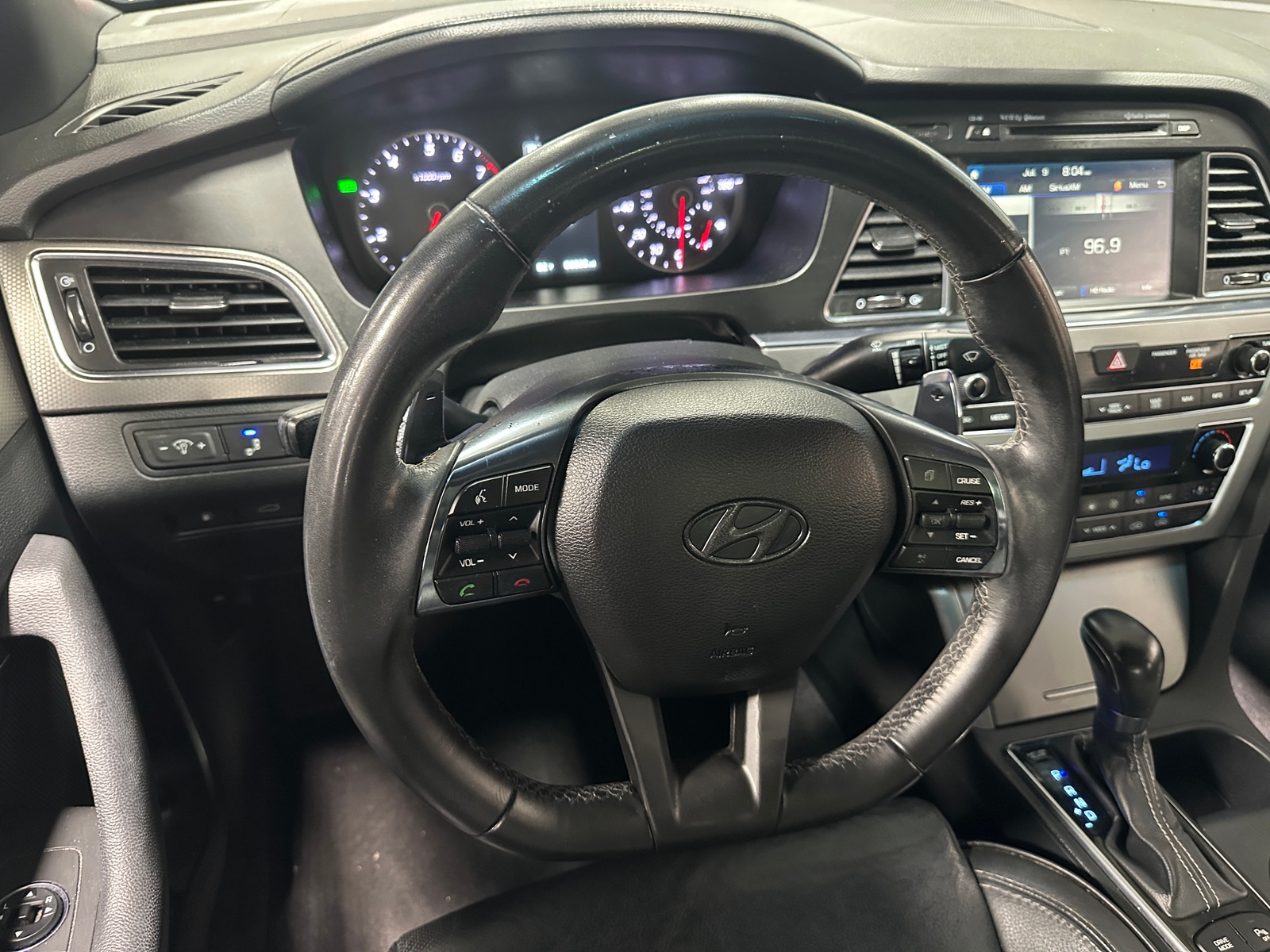 Thumbnail: 2015 Hyundai Sonata - 4