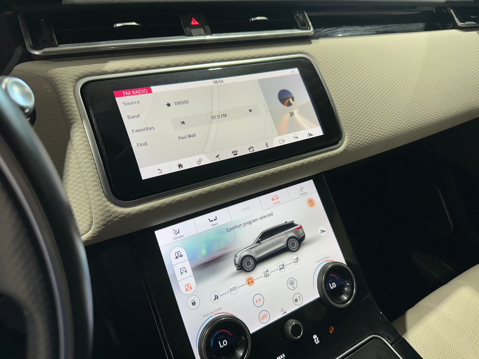 Thumbnail: 2020 Land Rover Range Rover Velar - 3