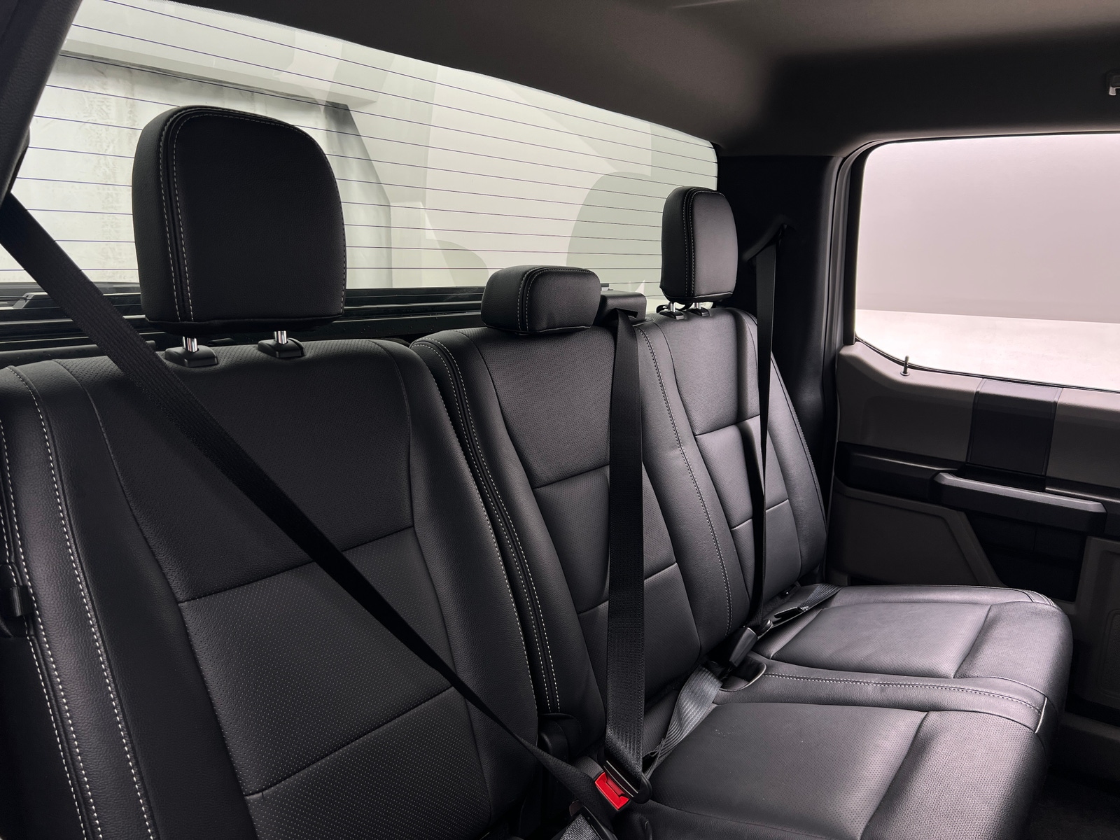 Thumbnail: 2020 Ford Econoline - 6