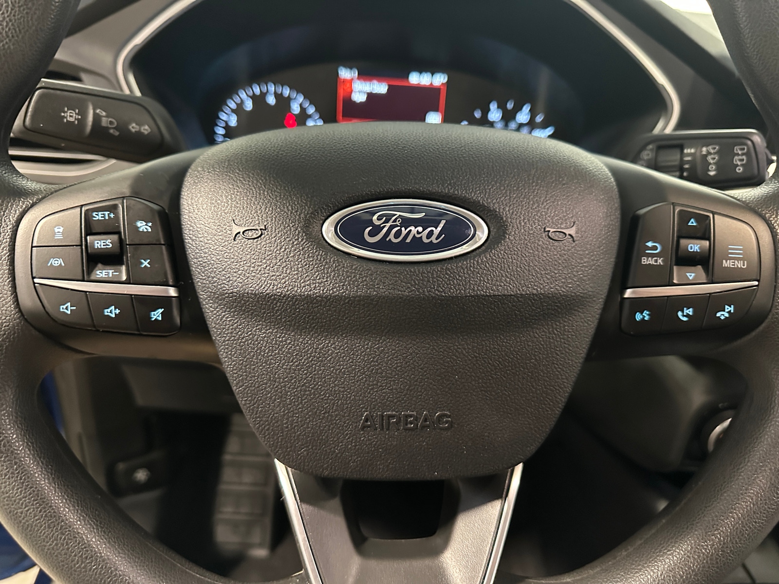 Thumbnail: 2022 Ford Escape - 5