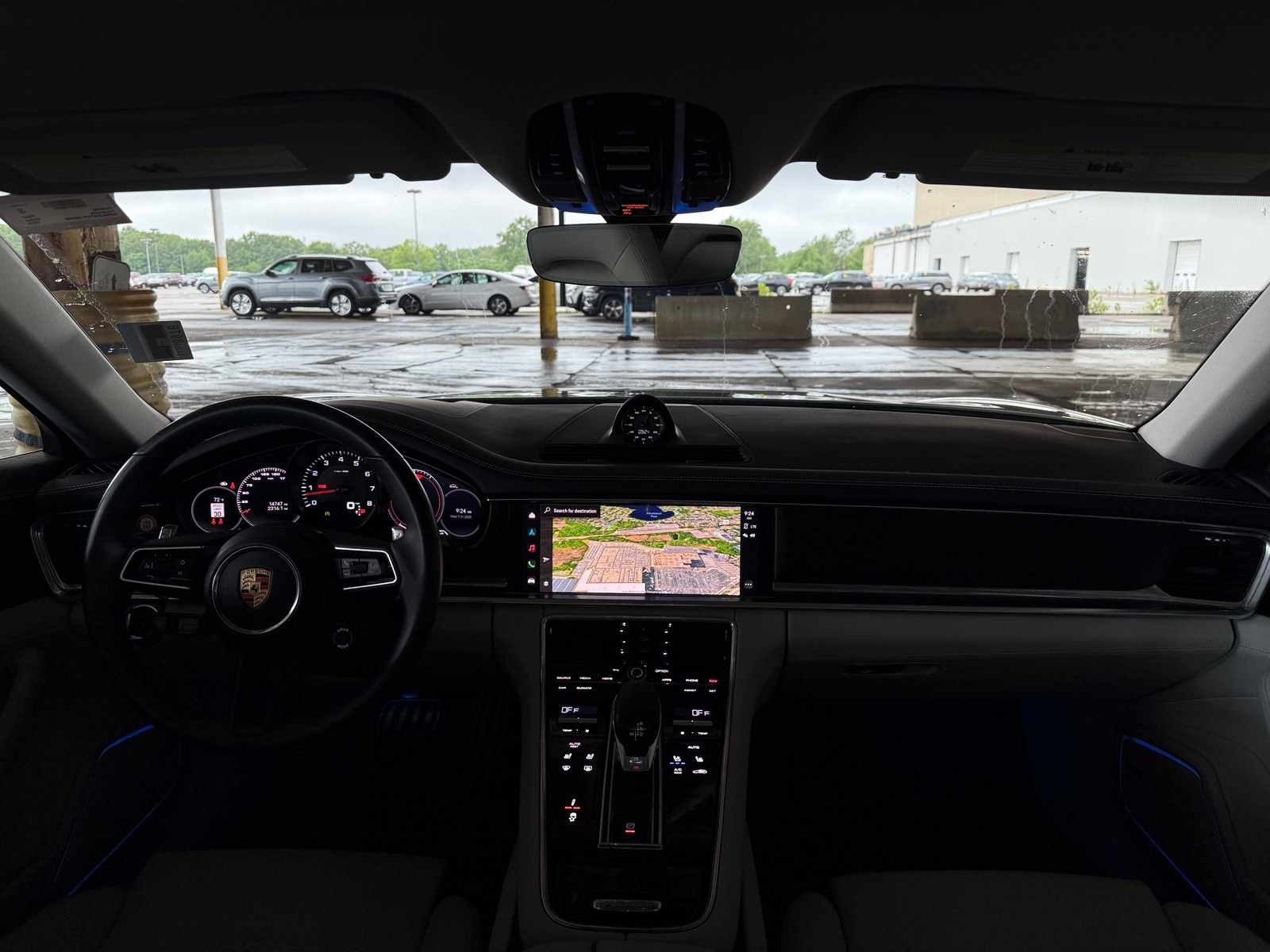 Thumbnail: 2023 Porsche Panamera - 2