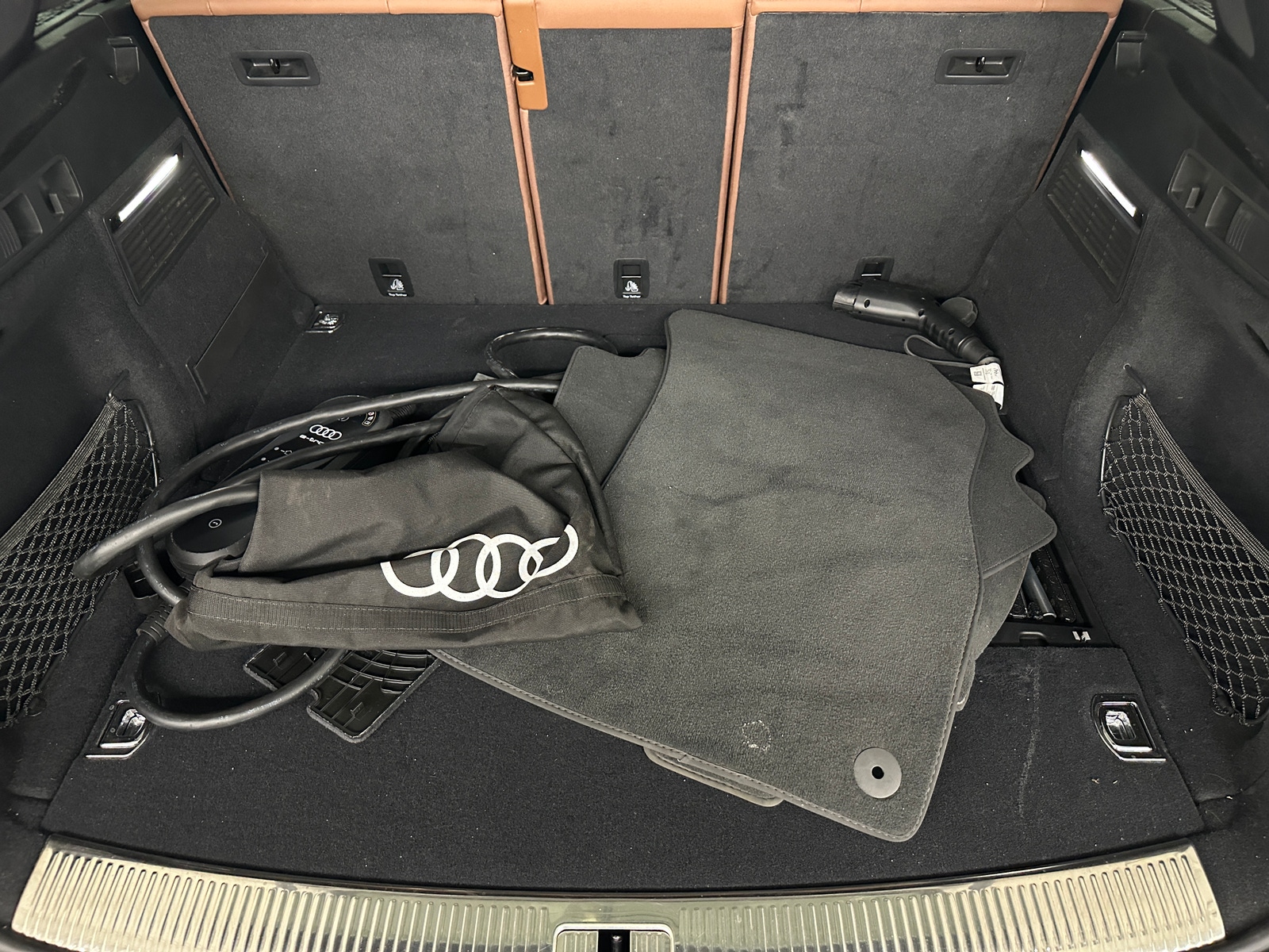 Thumbnail: 2023 Audi Q5 - 6