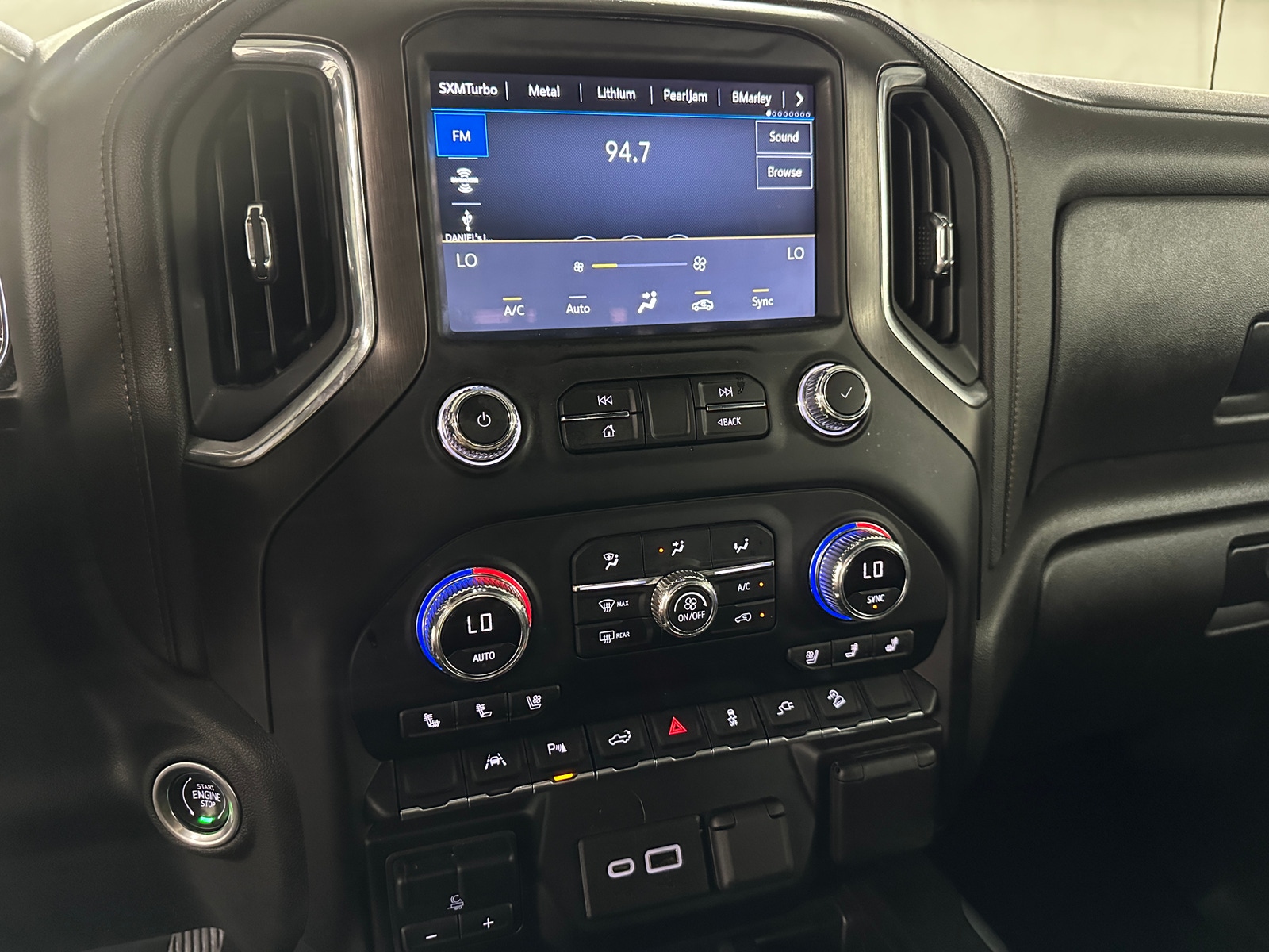 Thumbnail: 2022 GMC Sierra 1500 - 3