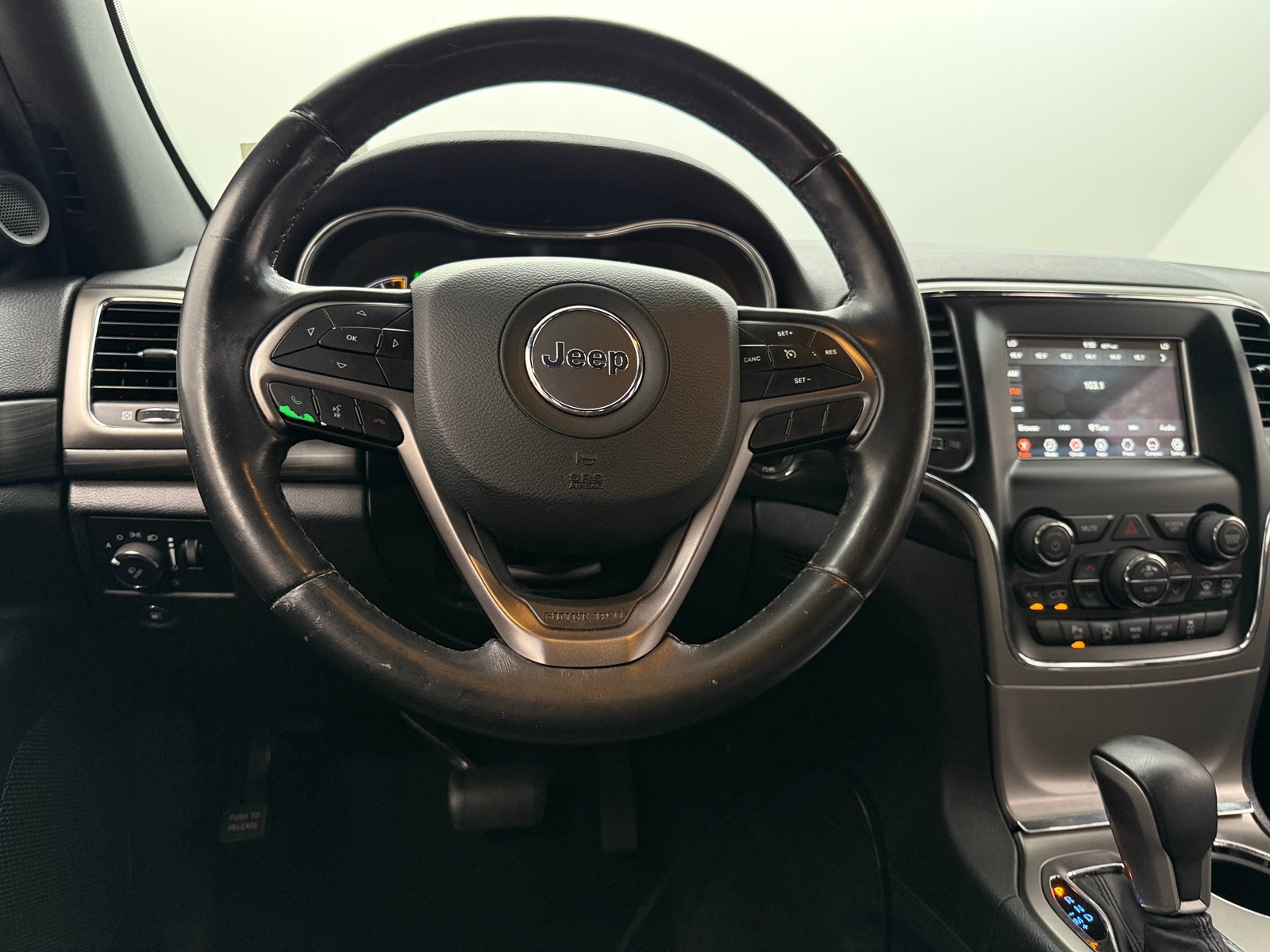 Thumbnail: 2019 Jeep Grand Cherokee - 5