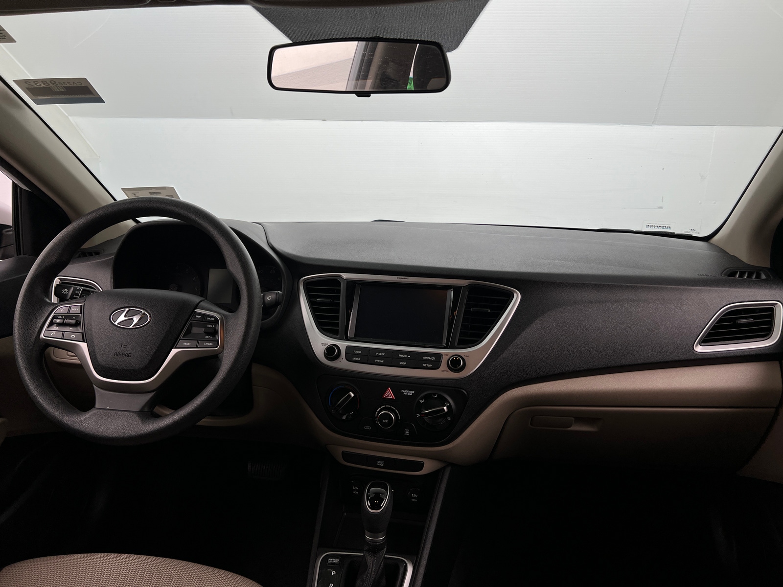 Thumbnail: 2022 Hyundai Accent - 3