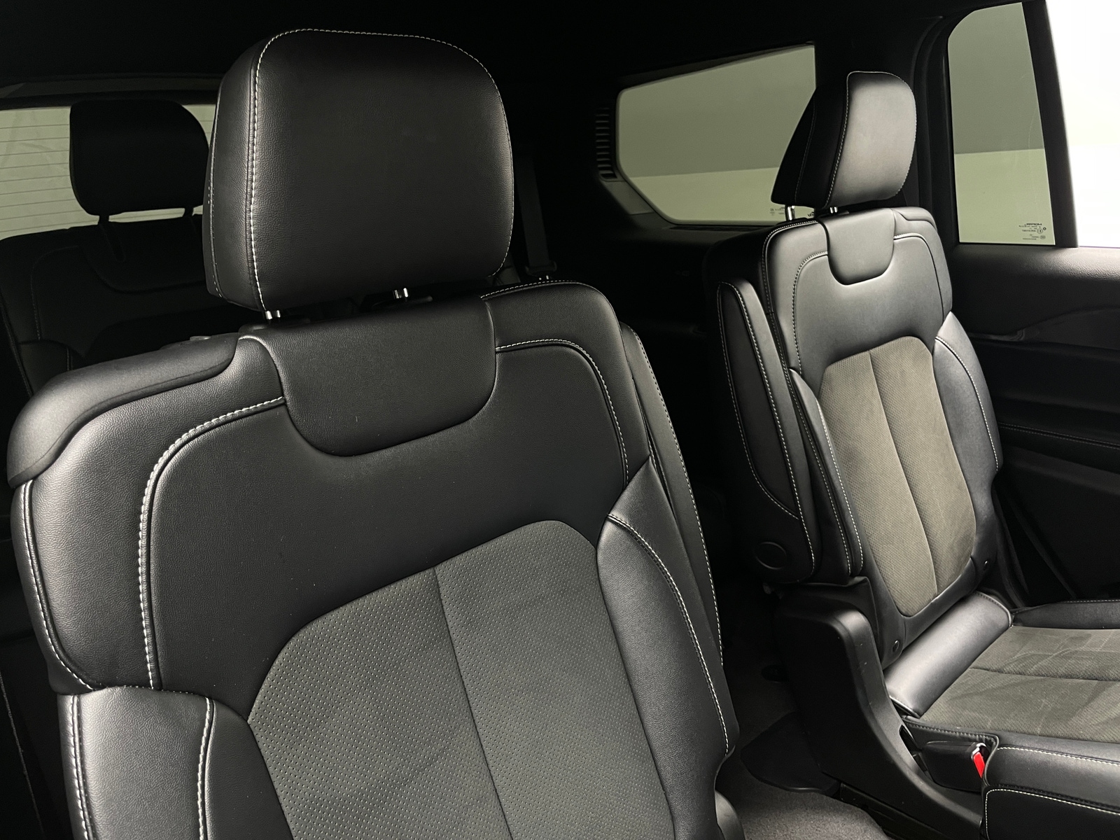 Thumbnail: 2021 Jeep Grand Cherokee L - 5
