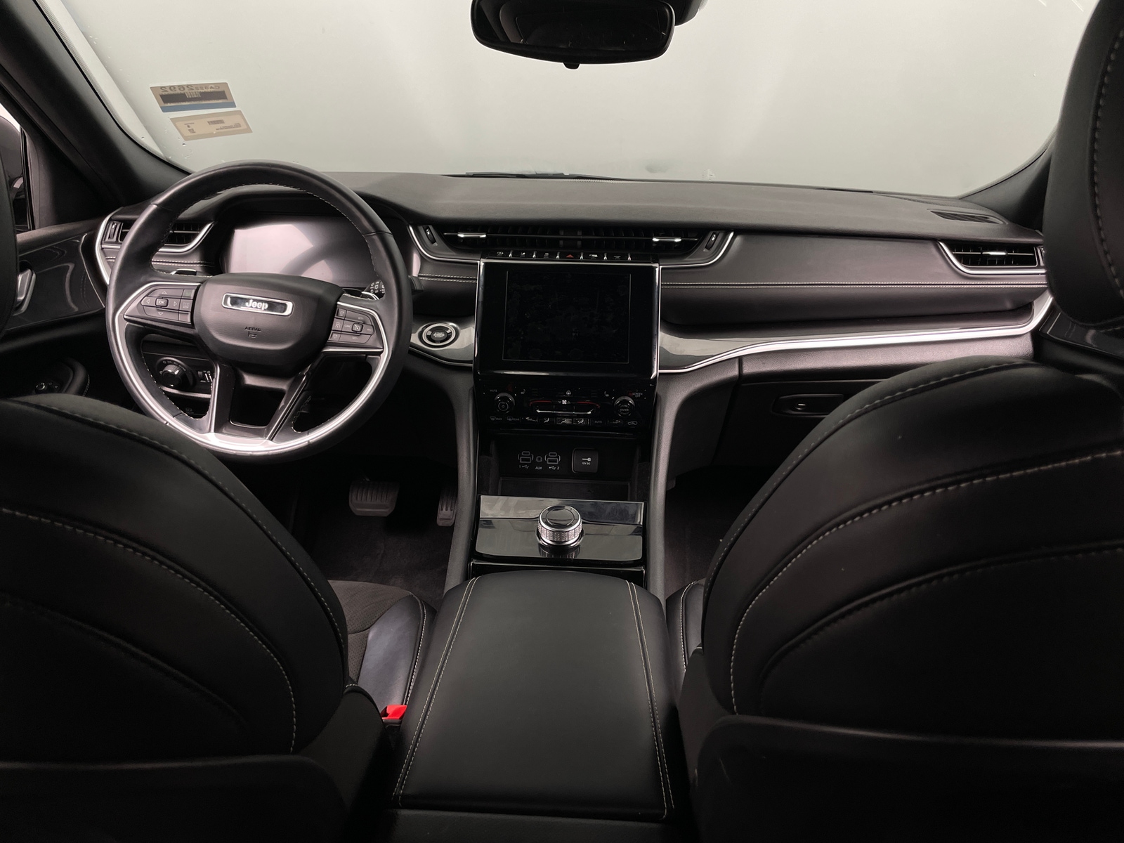 Thumbnail: 2021 Jeep Grand Cherokee L - 2
