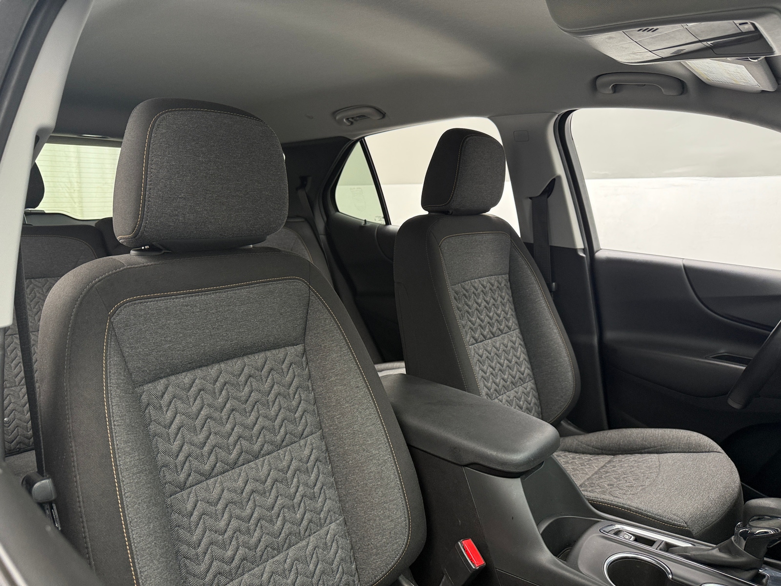 Thumbnail: 2022 Chevrolet Equinox - 2
