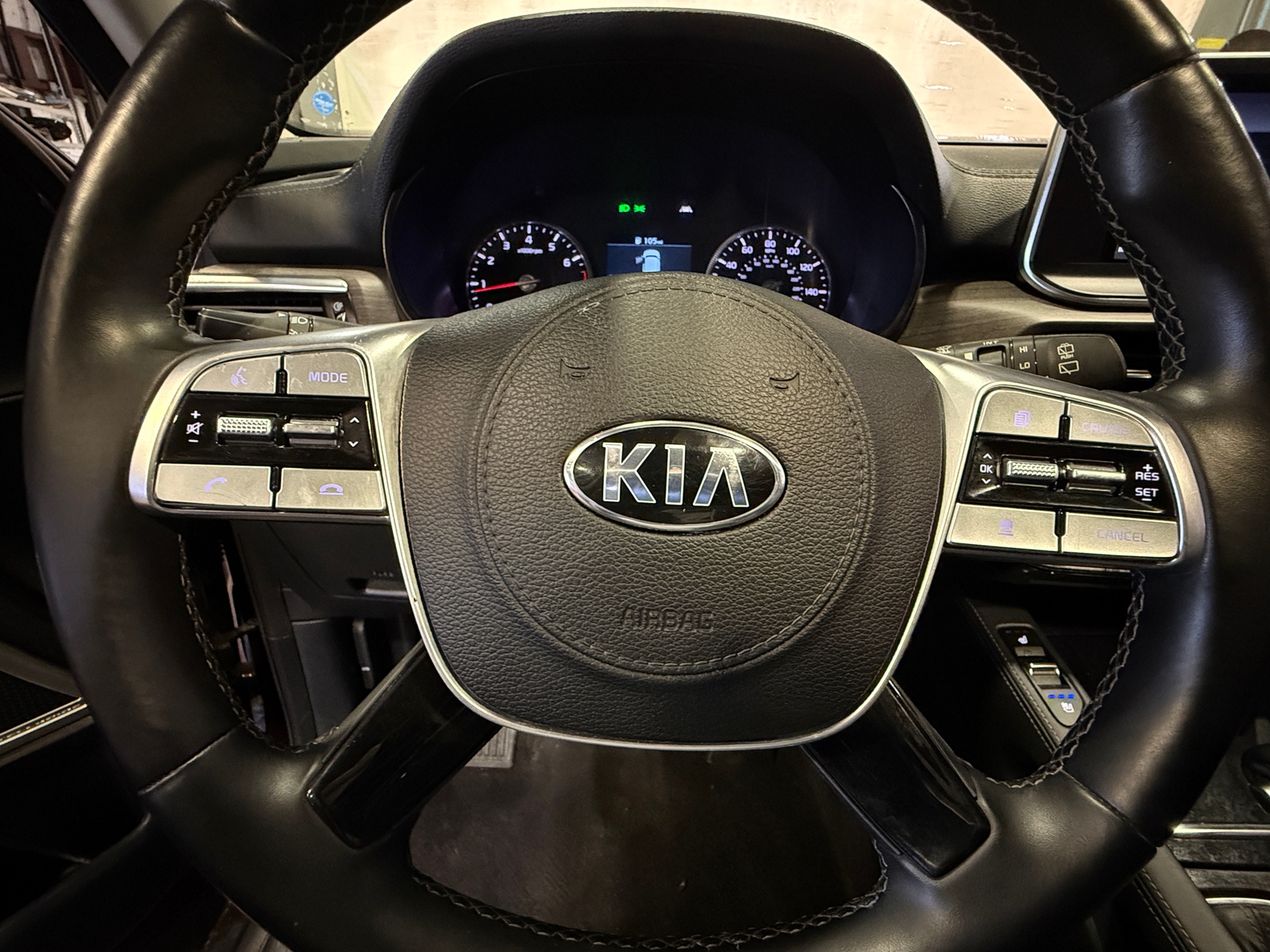 Thumbnail: 2021 Kia Telluride - 4