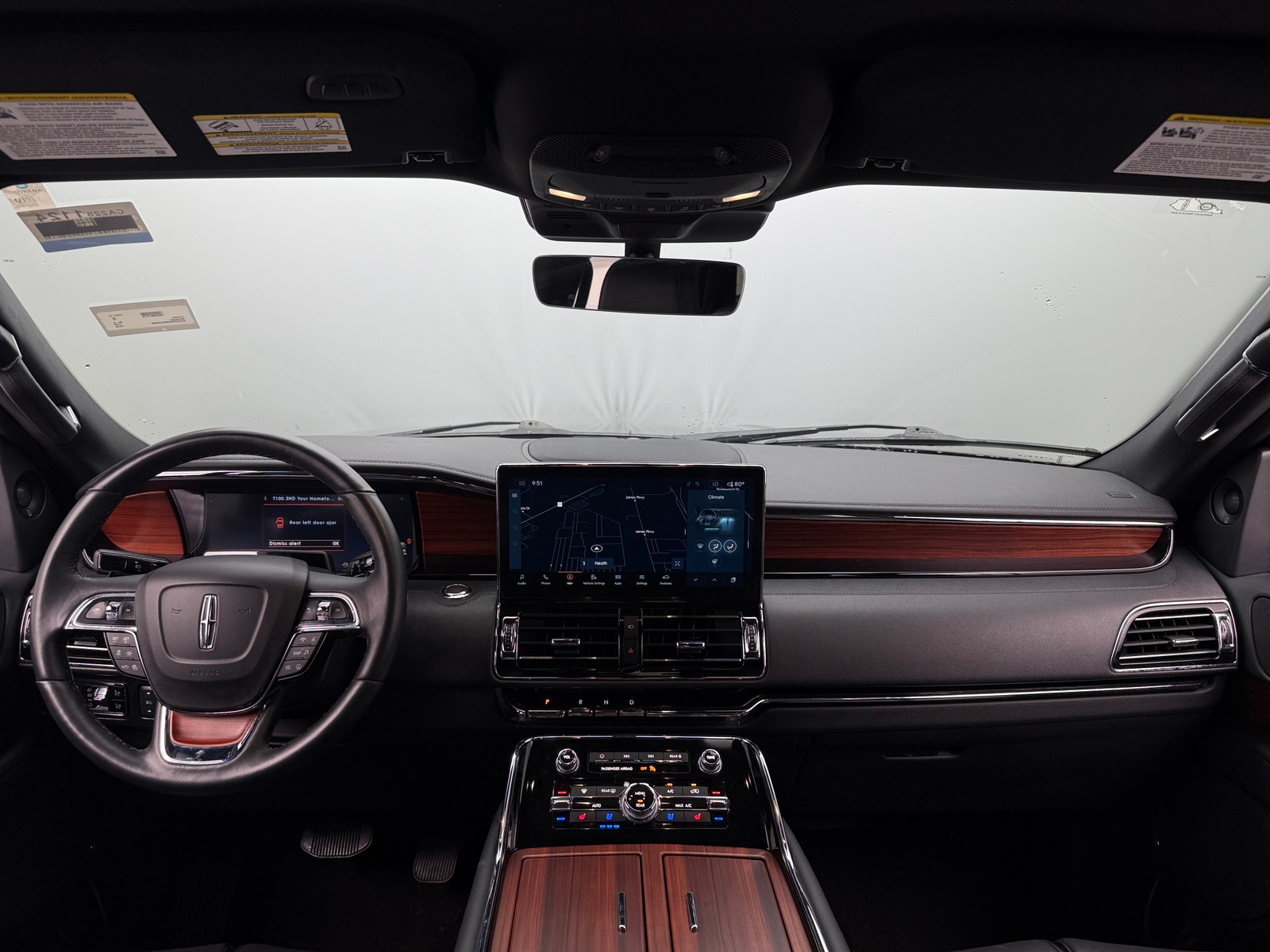 Thumbnail: 2024 Lincoln Navigator - 2