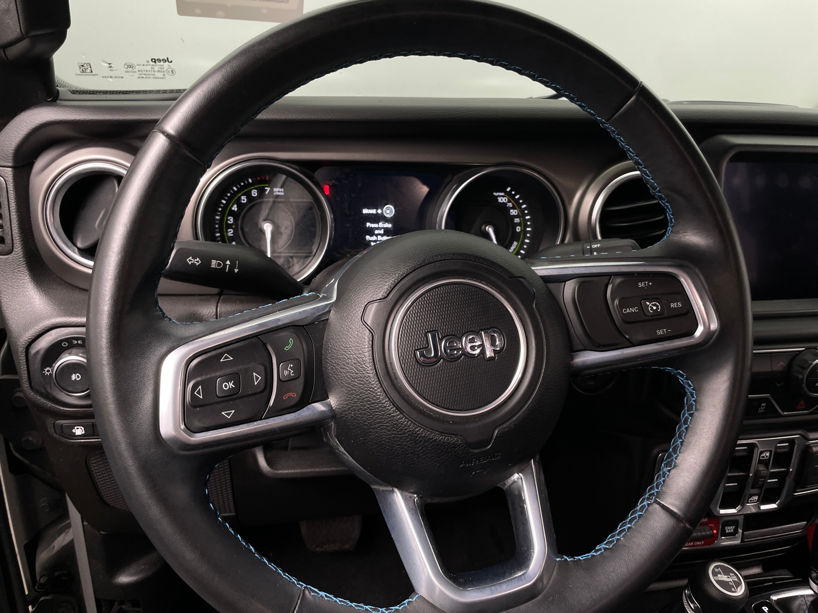 Thumbnail: 2022 Jeep Wrangler - 5