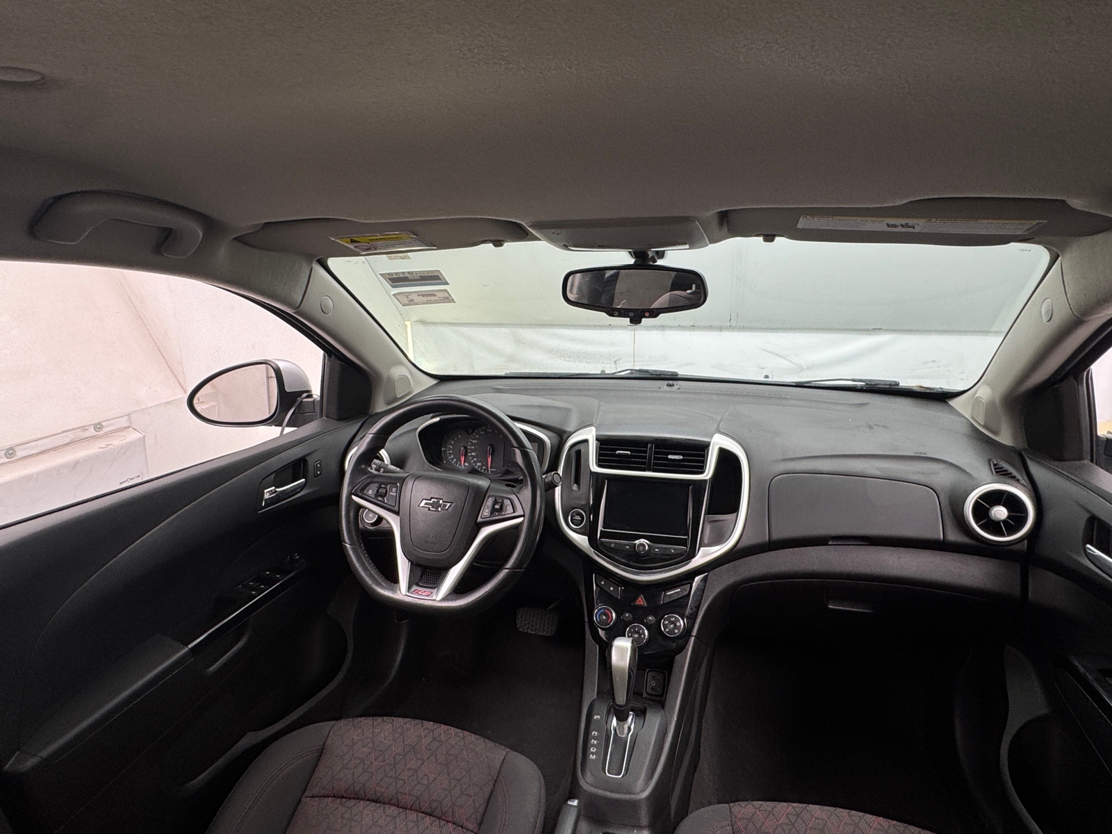 Thumbnail: 2018 Chevrolet Sonic - 3