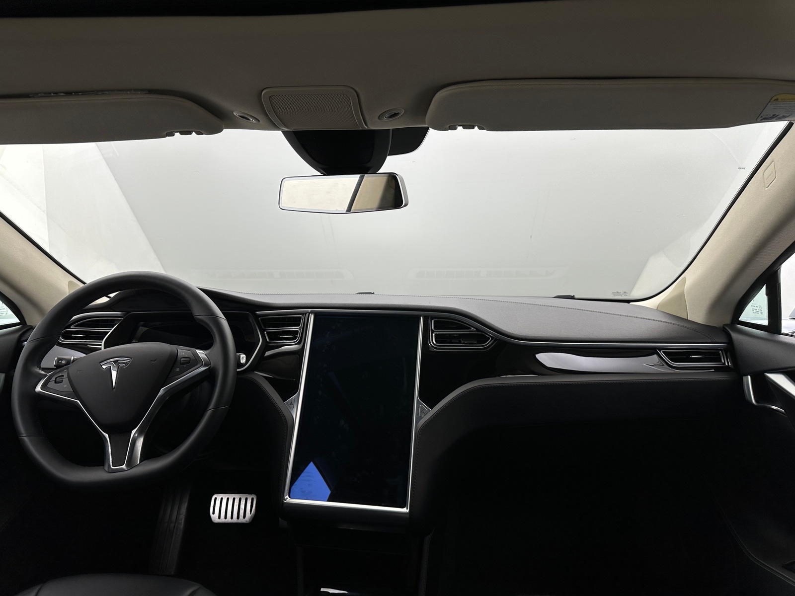 Thumbnail: 2015 Tesla Model S - 2