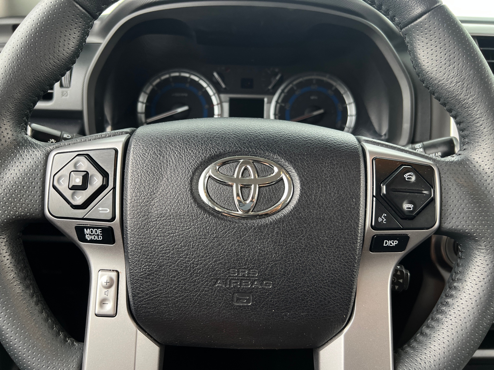Thumbnail: 2018 Toyota 4Runner - 5