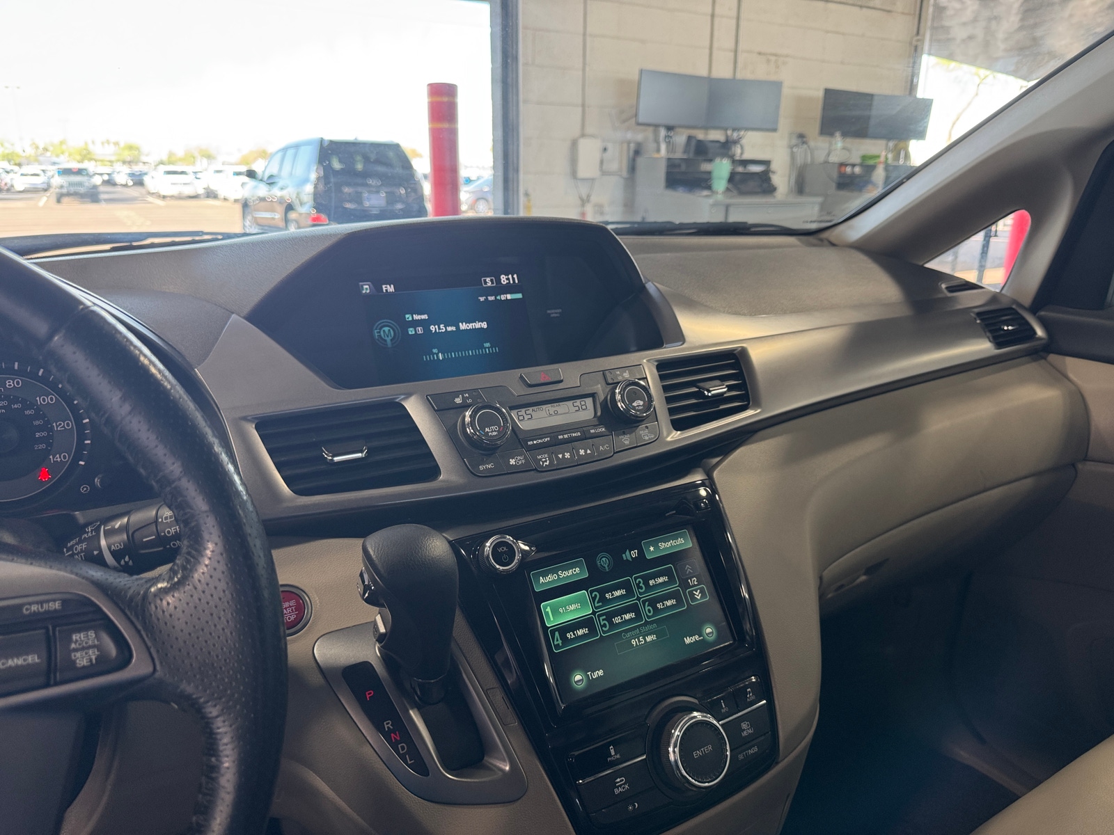 Thumbnail: 2017 Honda Odyssey - 3
