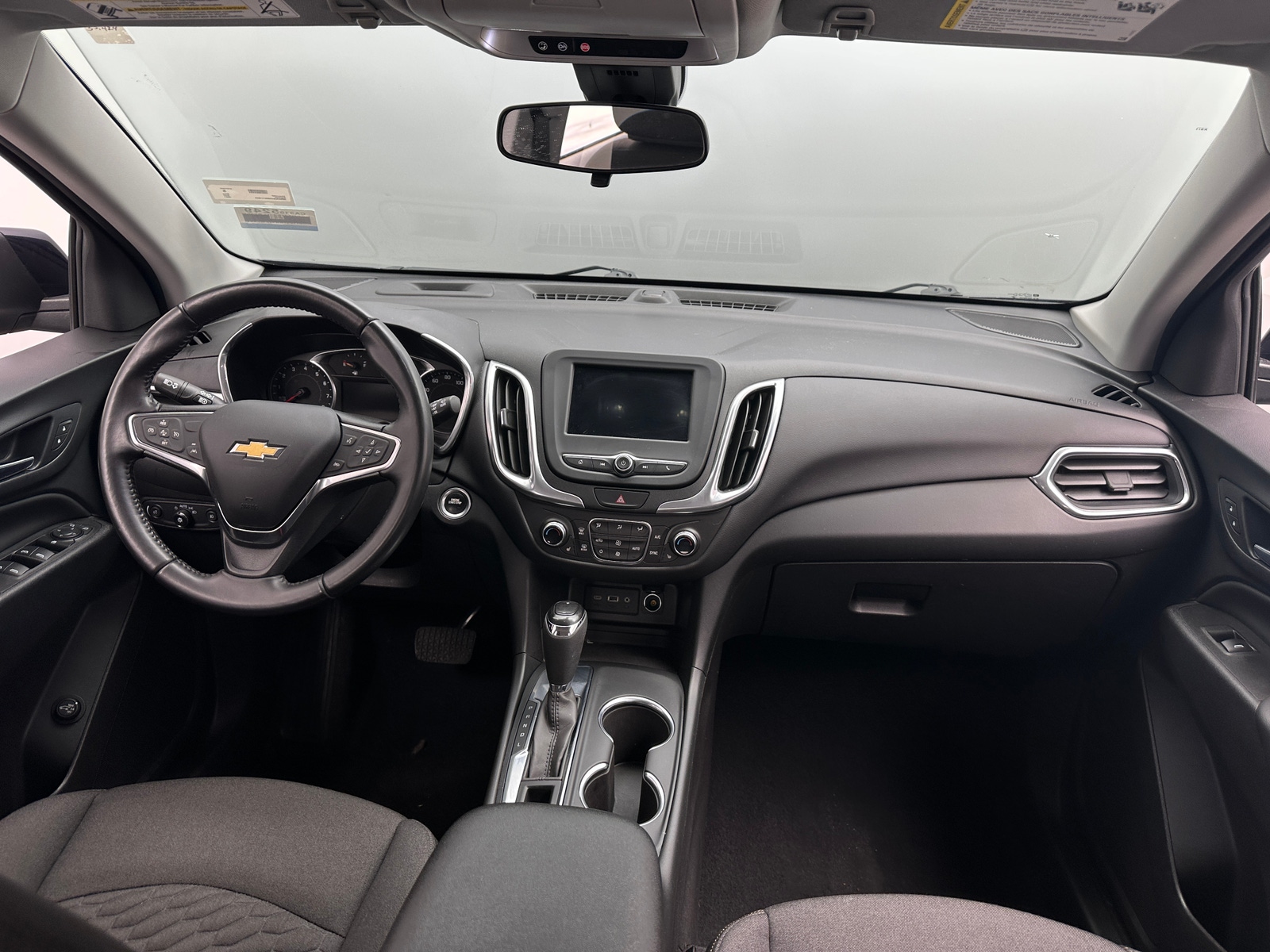 Thumbnail: 2021 Chevrolet Equinox - 3