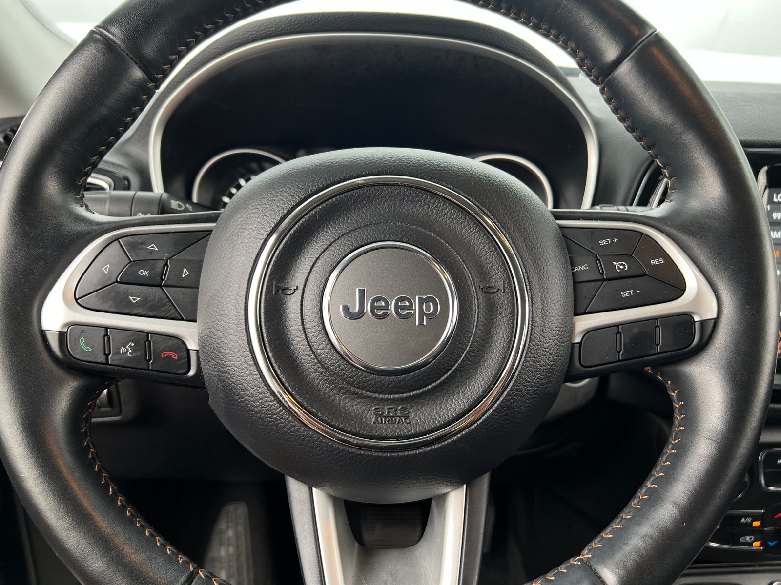 Thumbnail: 2019 Jeep Compass - 4