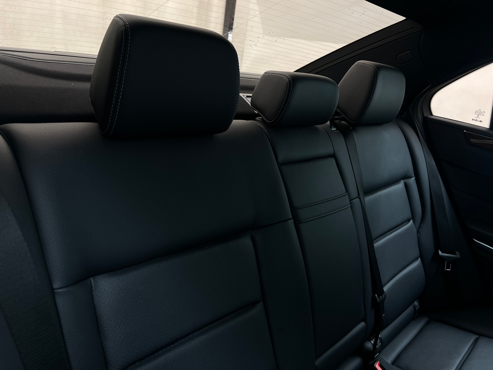 Thumbnail: 2015 Mercedes-Benz E-Class - 5