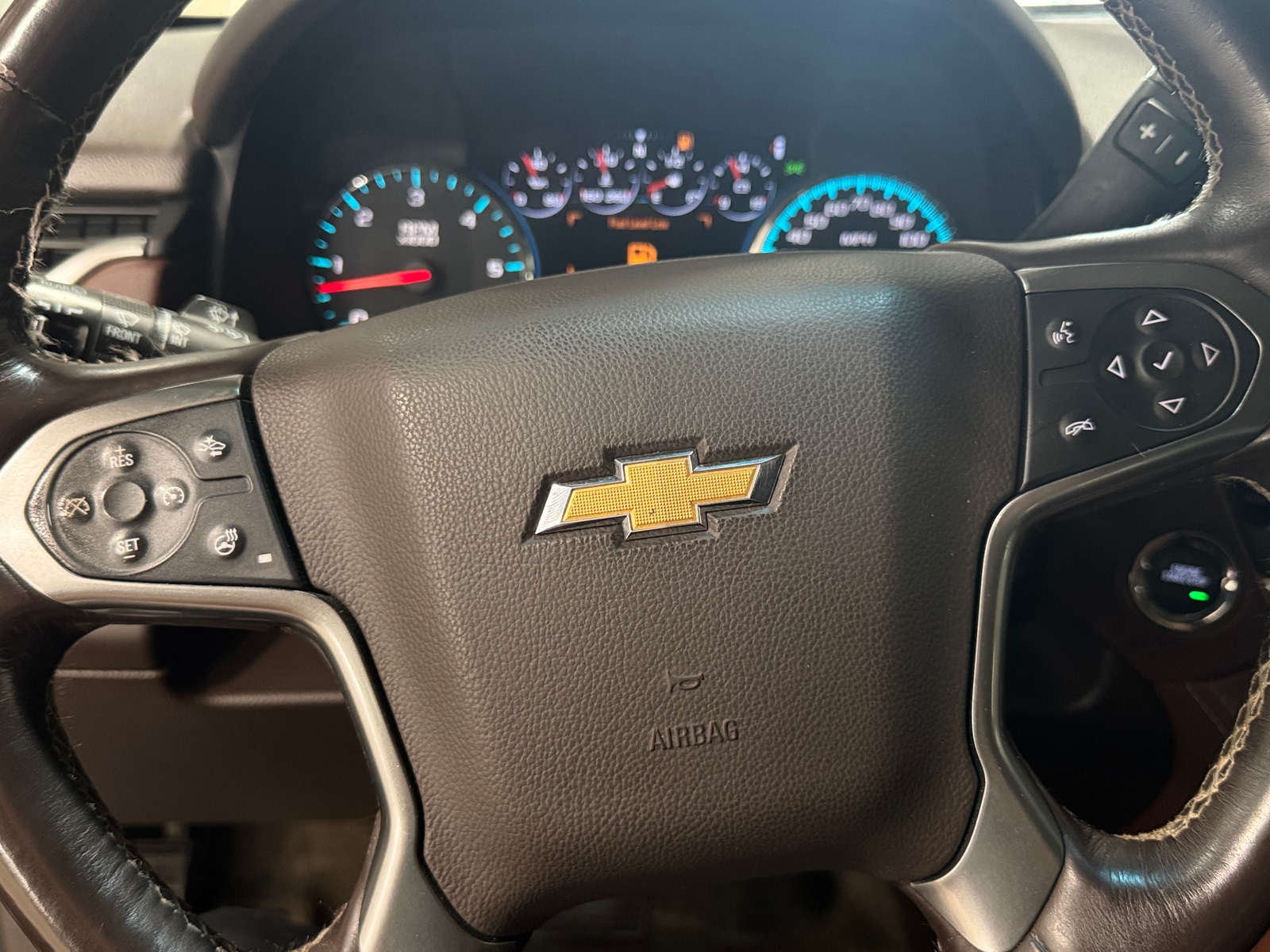 Thumbnail: 2017 Chevrolet Tahoe - 4