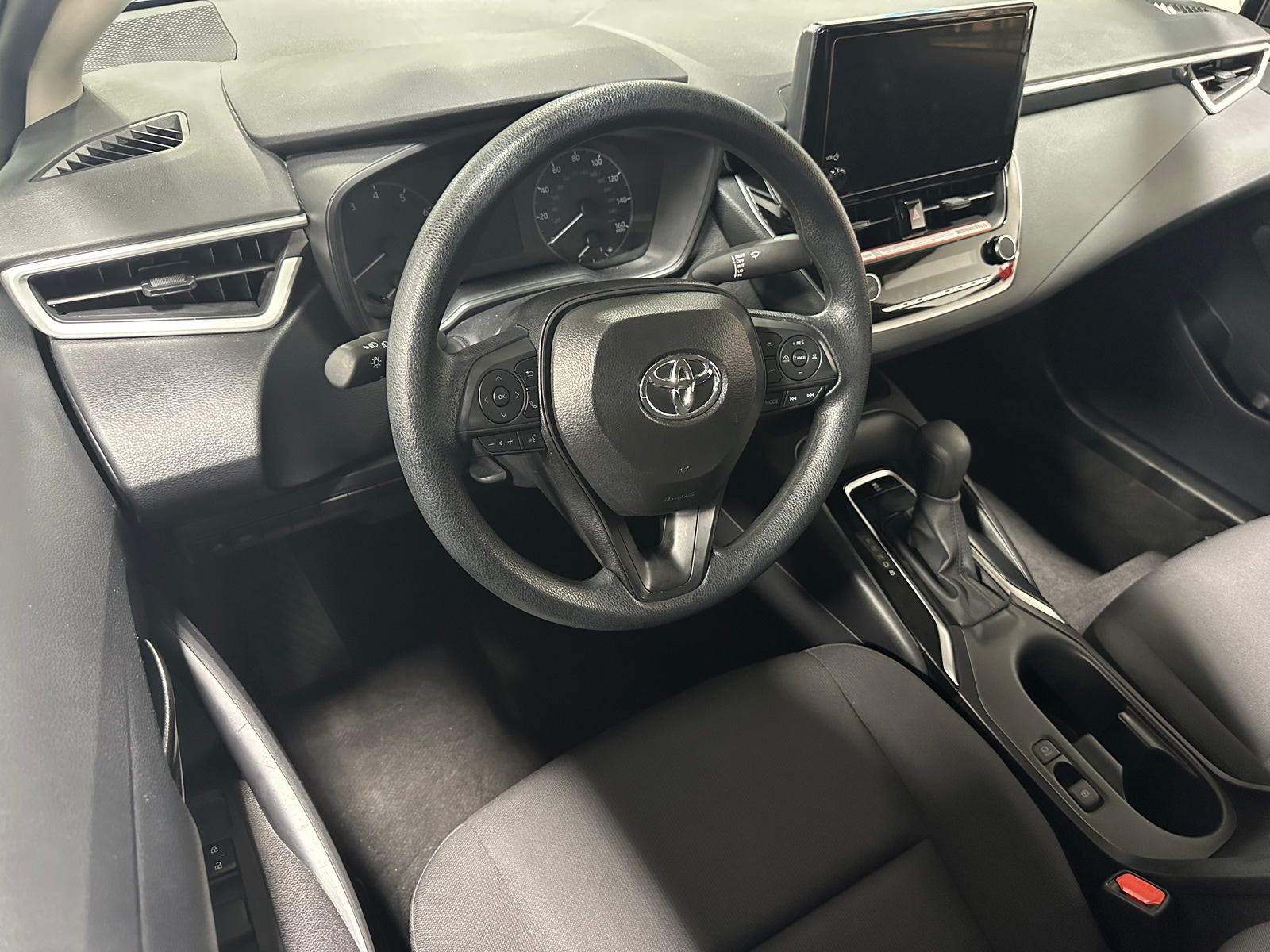Thumbnail: 2025 Toyota Corolla - 3
