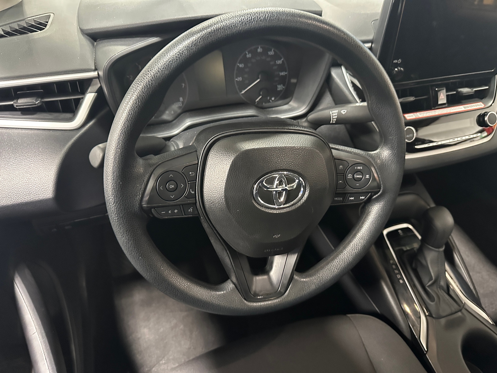 Thumbnail: 2025 Toyota Corolla - 5