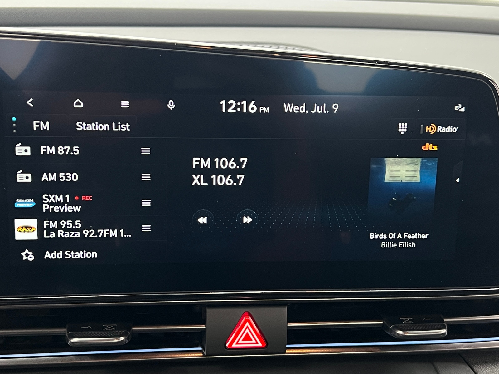Thumbnail: 2023 Hyundai Elantra - 3