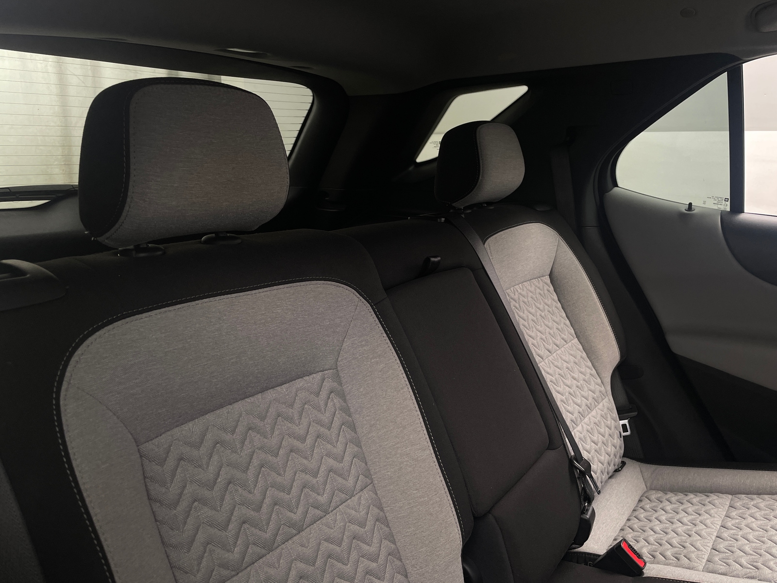 Thumbnail: 2022 Chevrolet Equinox - 6
