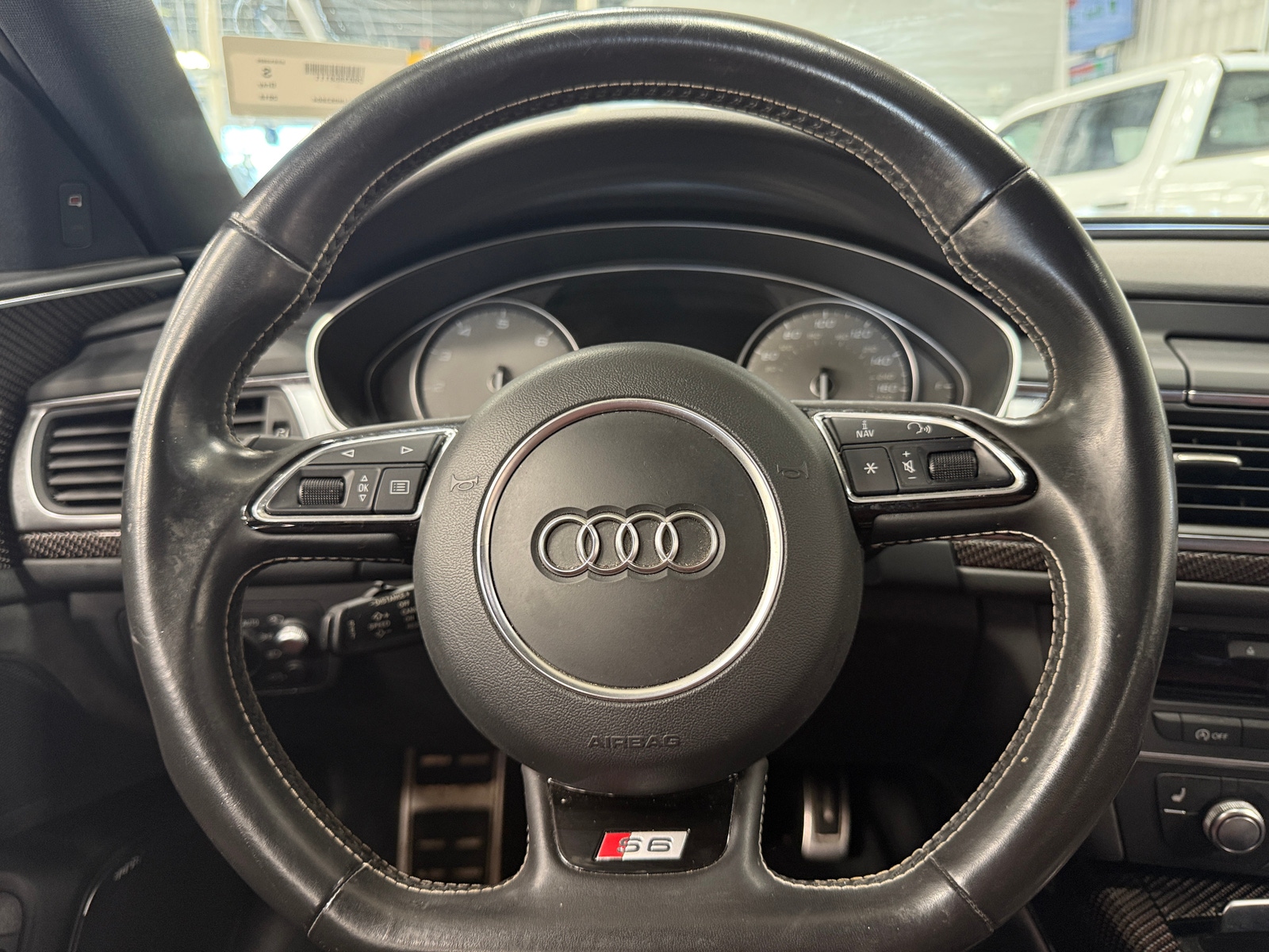 Thumbnail: 2018 Audi S6 - 4