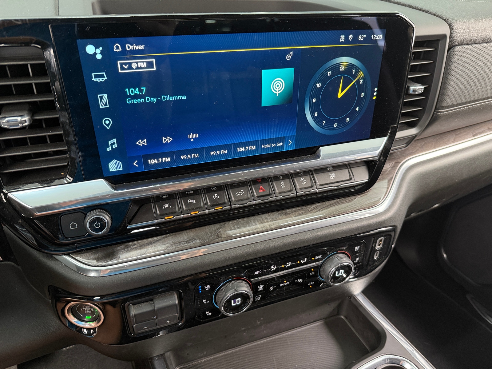 Thumbnail: 2023 Chevrolet Silverado 1500 - 3