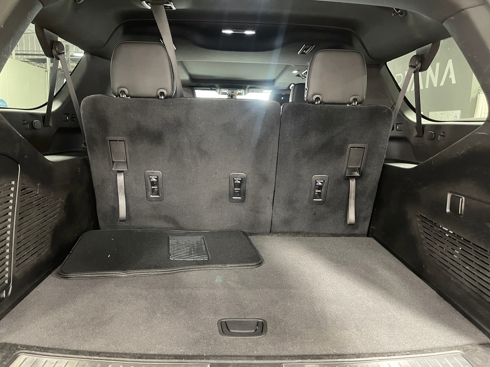 Thumbnail: 2021 Chevrolet Suburban - 6
