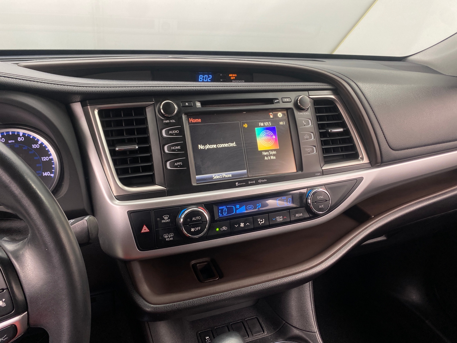 Thumbnail: 2019 Toyota Highlander - 4