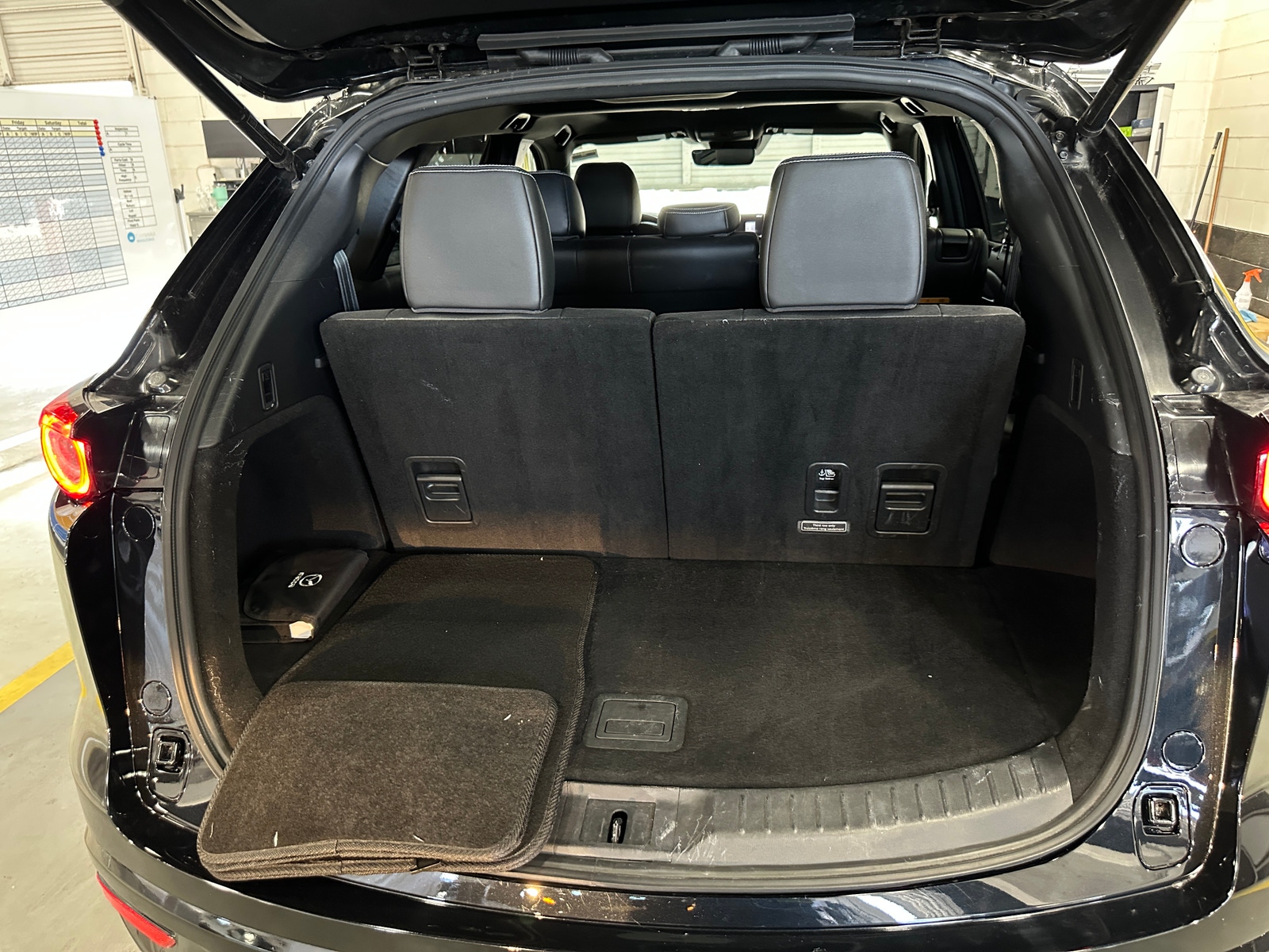 Thumbnail: 2023 Mazda CX-9 - 6
