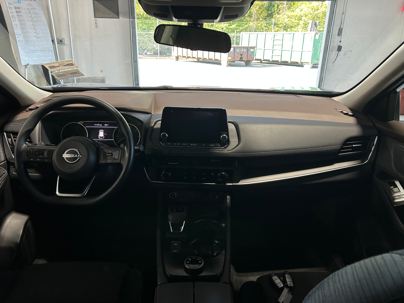 Thumbnail: 2022 Nissan Rogue - 3